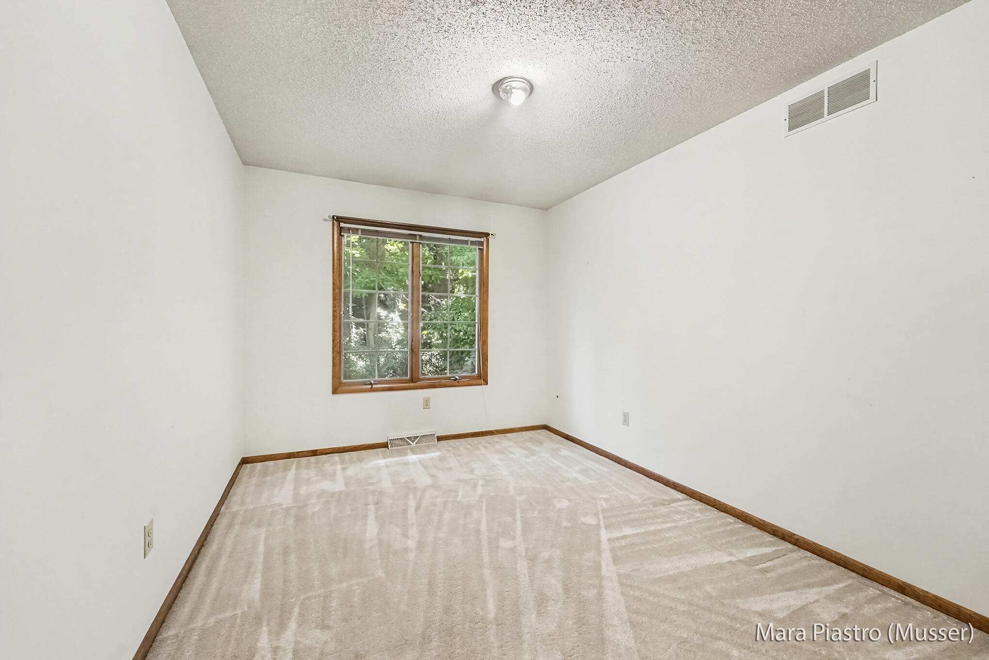3336 Woodwind Drive NE Grand Rapids MI 49525