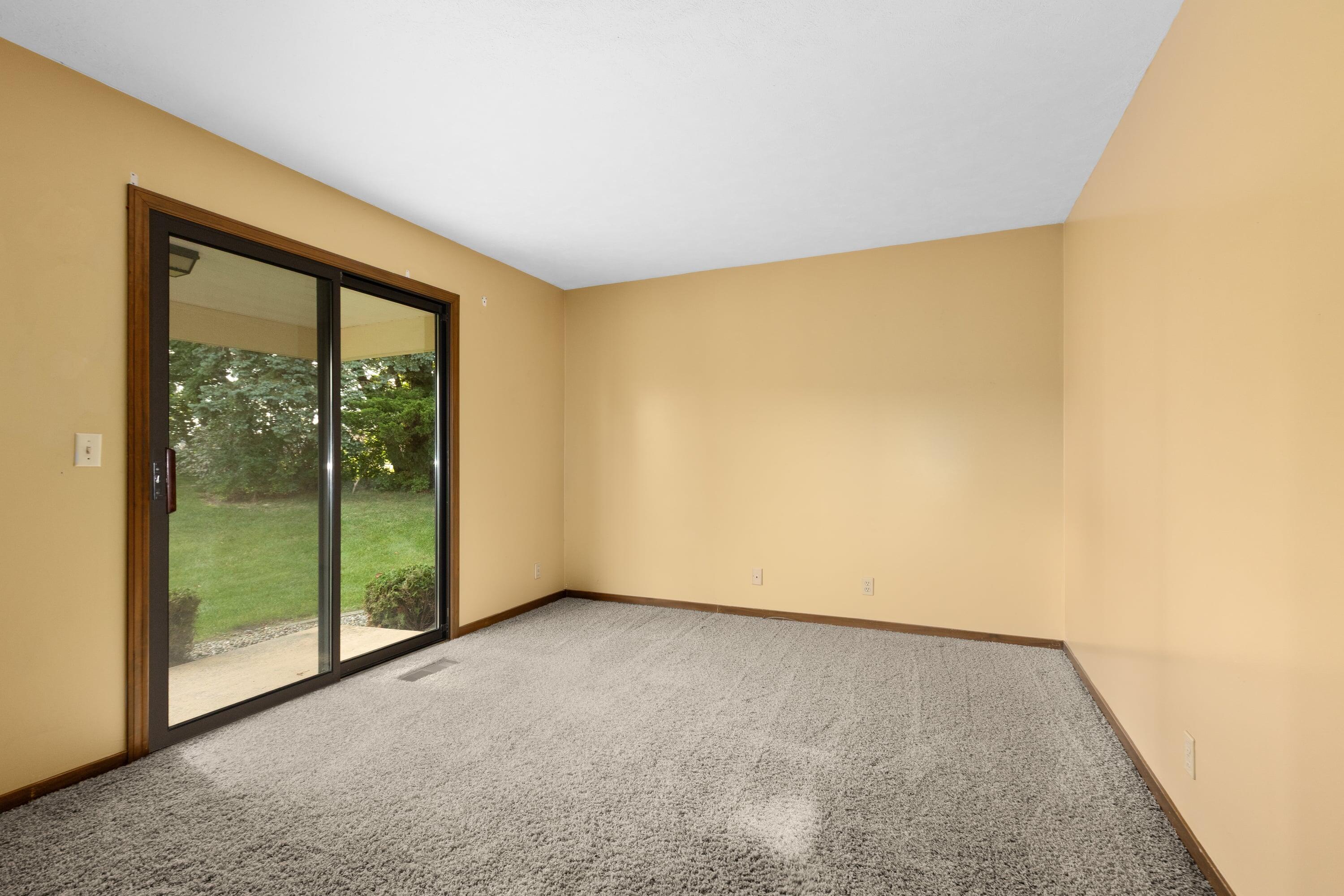 52 Old Mill Drive Holland MI 49423