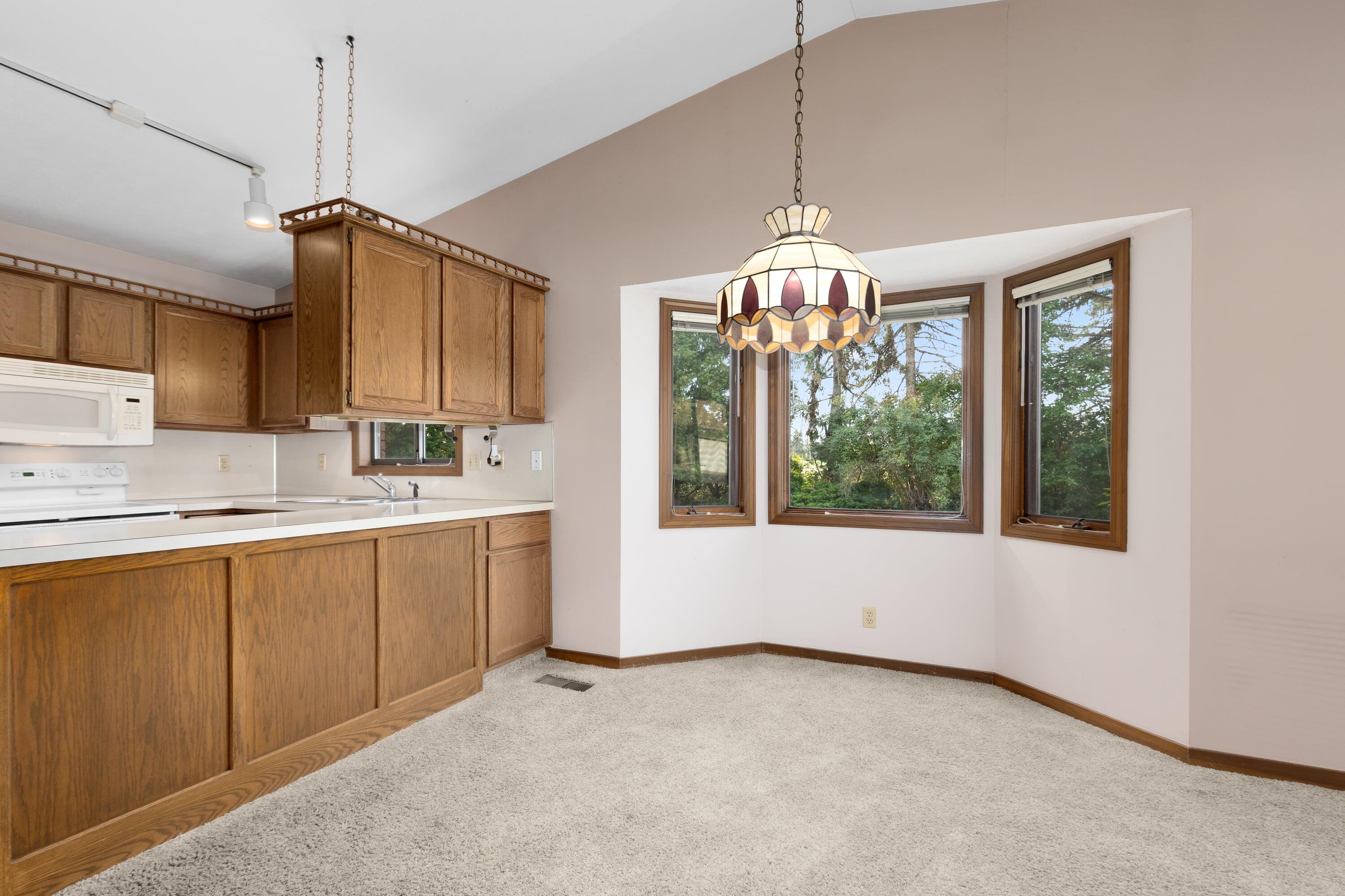 52 Old Mill Drive Holland MI 49423
