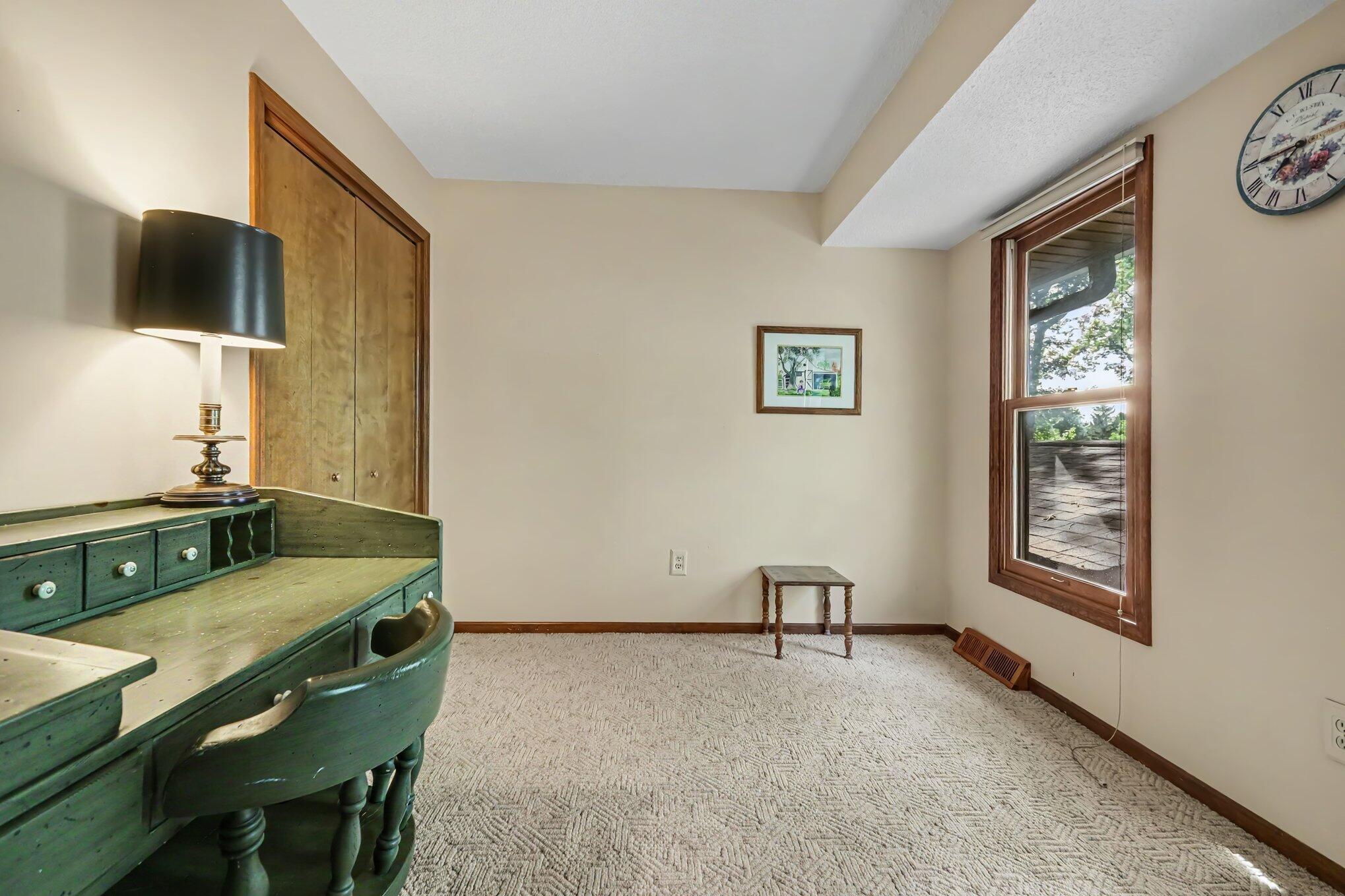 2579 Chatham Woods Drive SE Grand Rapids MI 49546