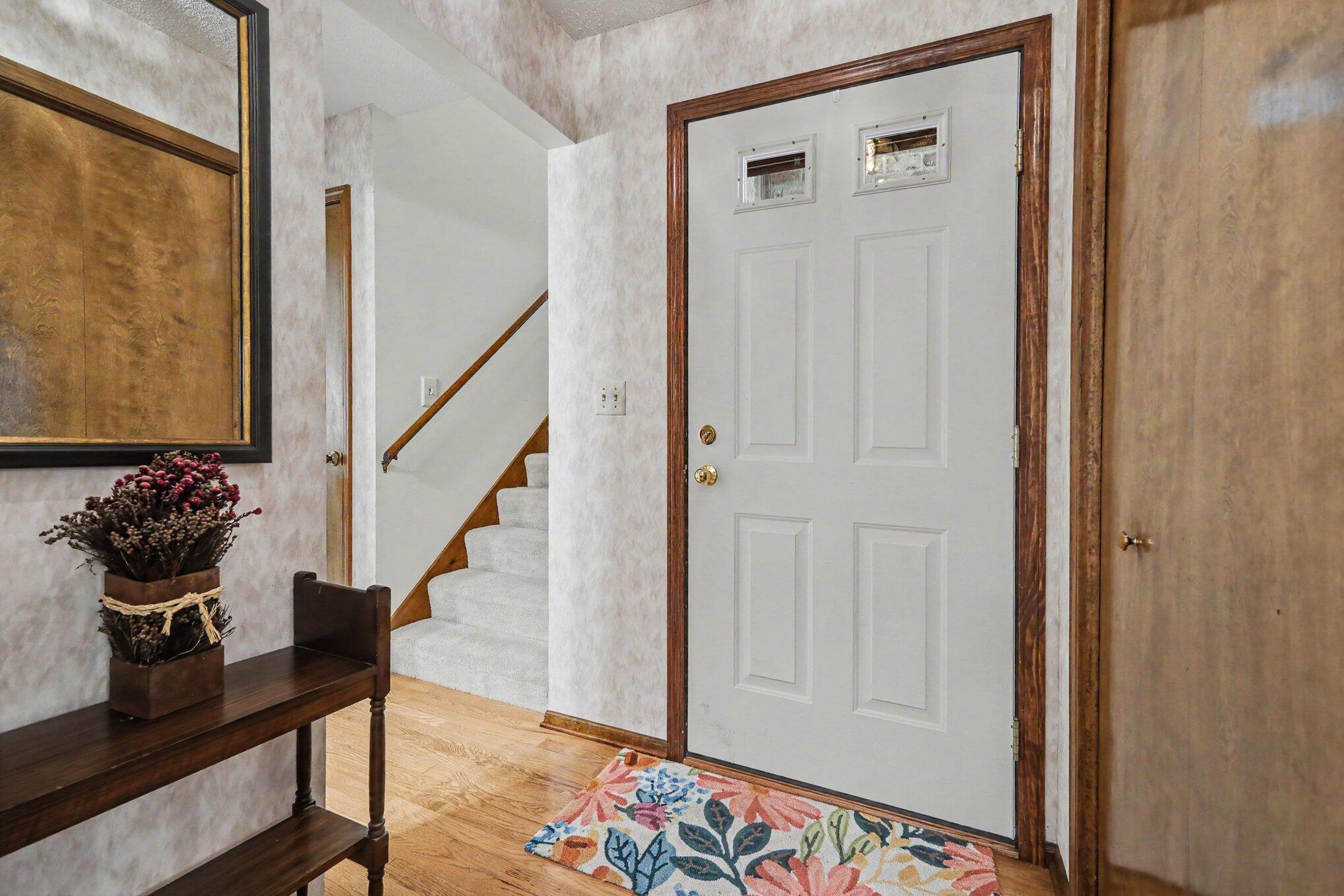 2579 Chatham Woods Drive SE Grand Rapids MI 49546