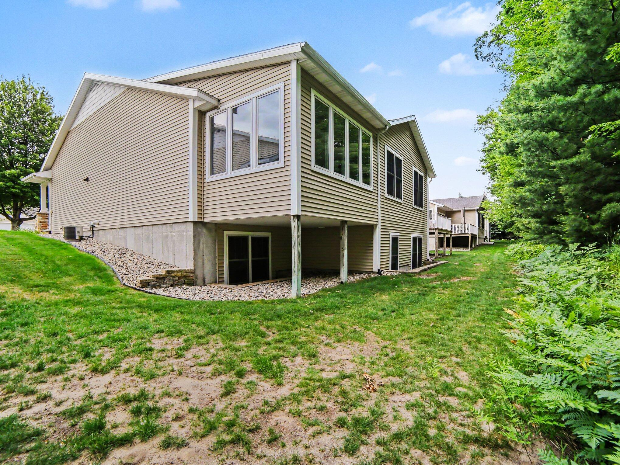 1239 Blue Heron Drive Ludington MI 49431