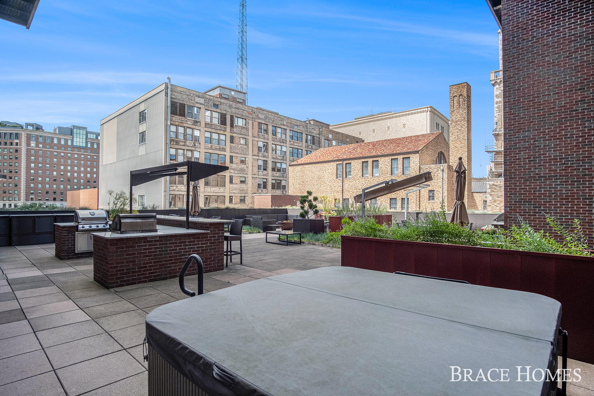 27 Library Street NE Grand Rapids MI 49503