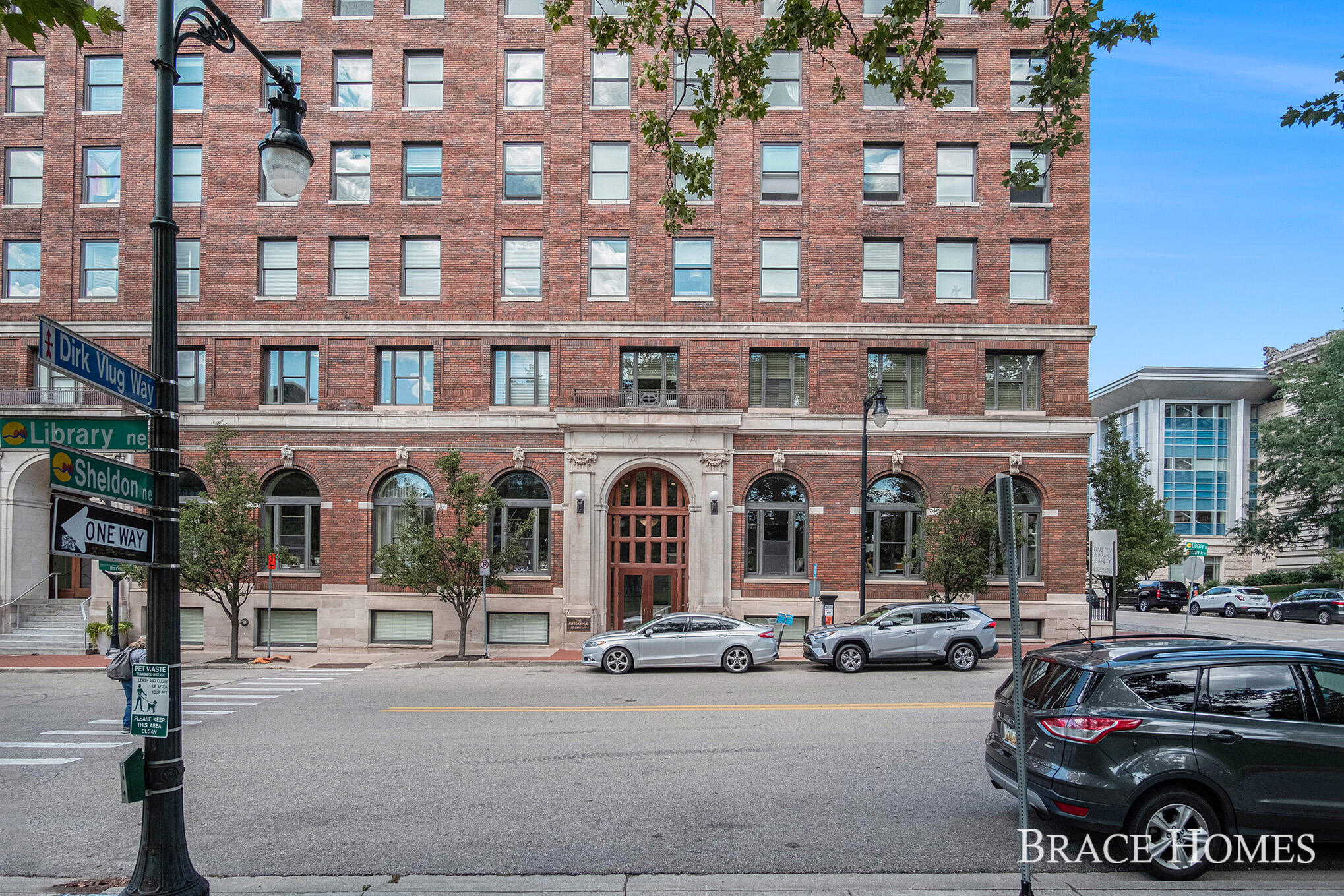 27 Library Street NE Grand Rapids MI 49503