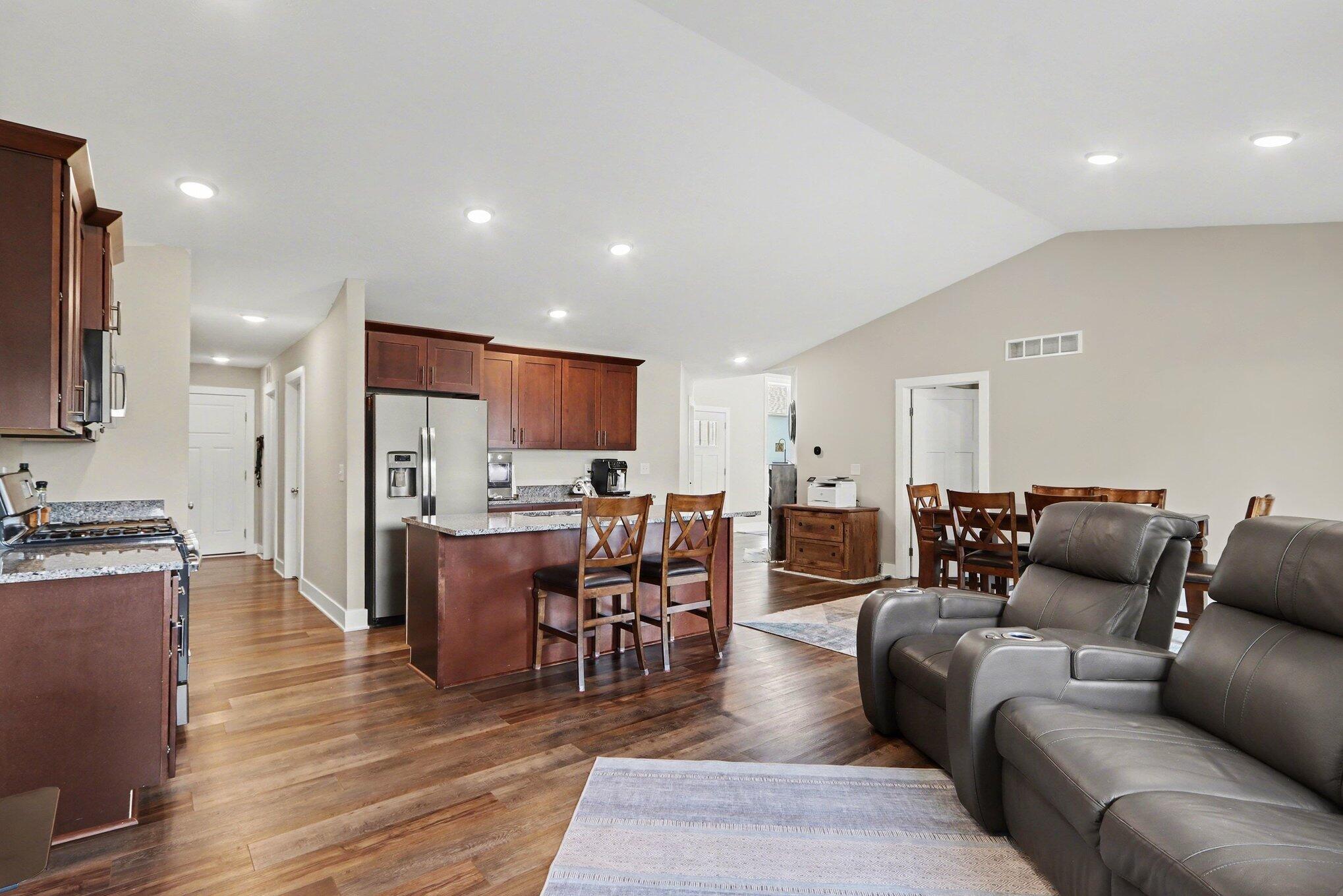 1369 S Village Circle Kalamazoo MI 49009