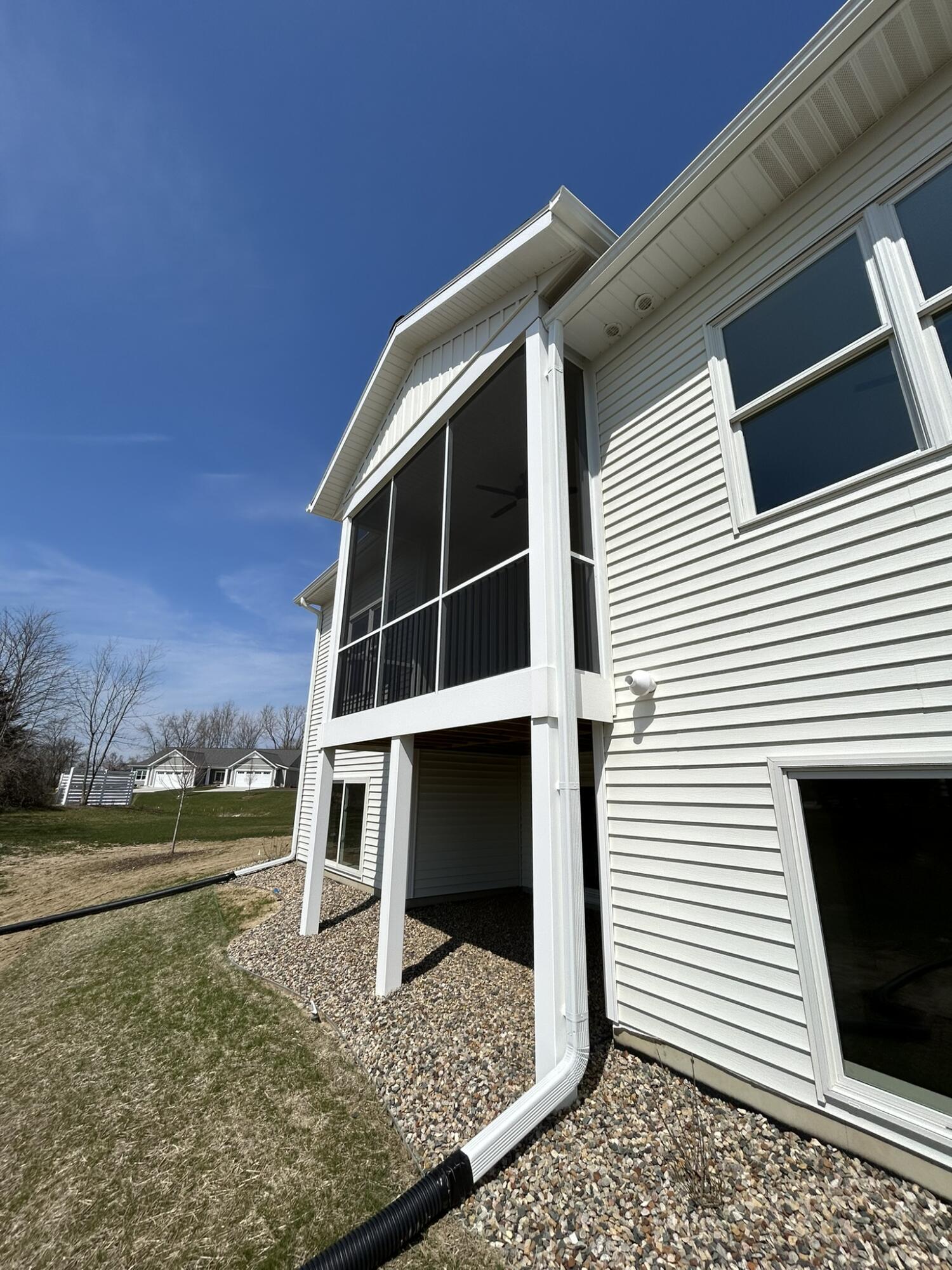 6748 Vriesland Crossing Zeeland MI 49464