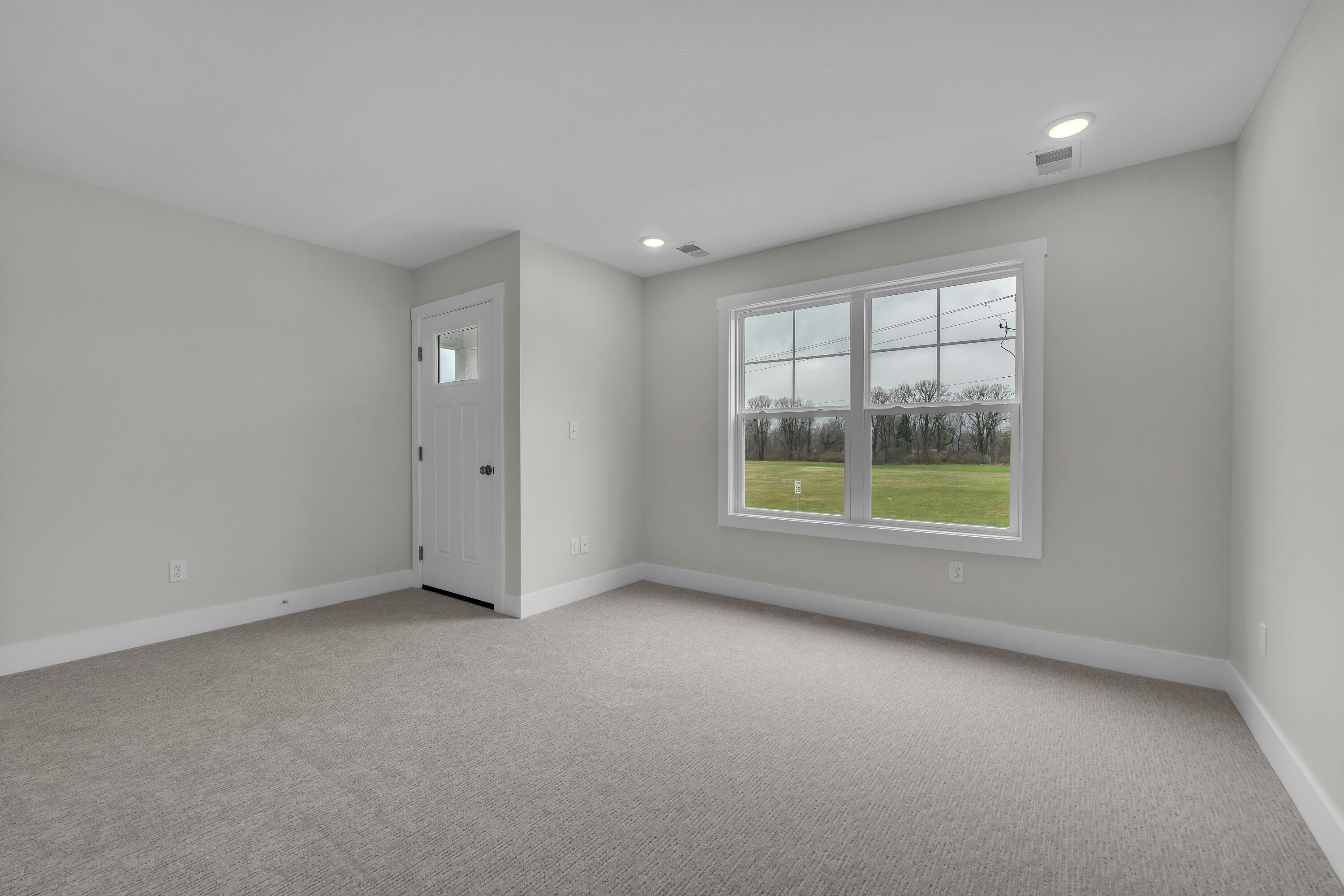 226 Elkenburg Street South Haven MI 49090