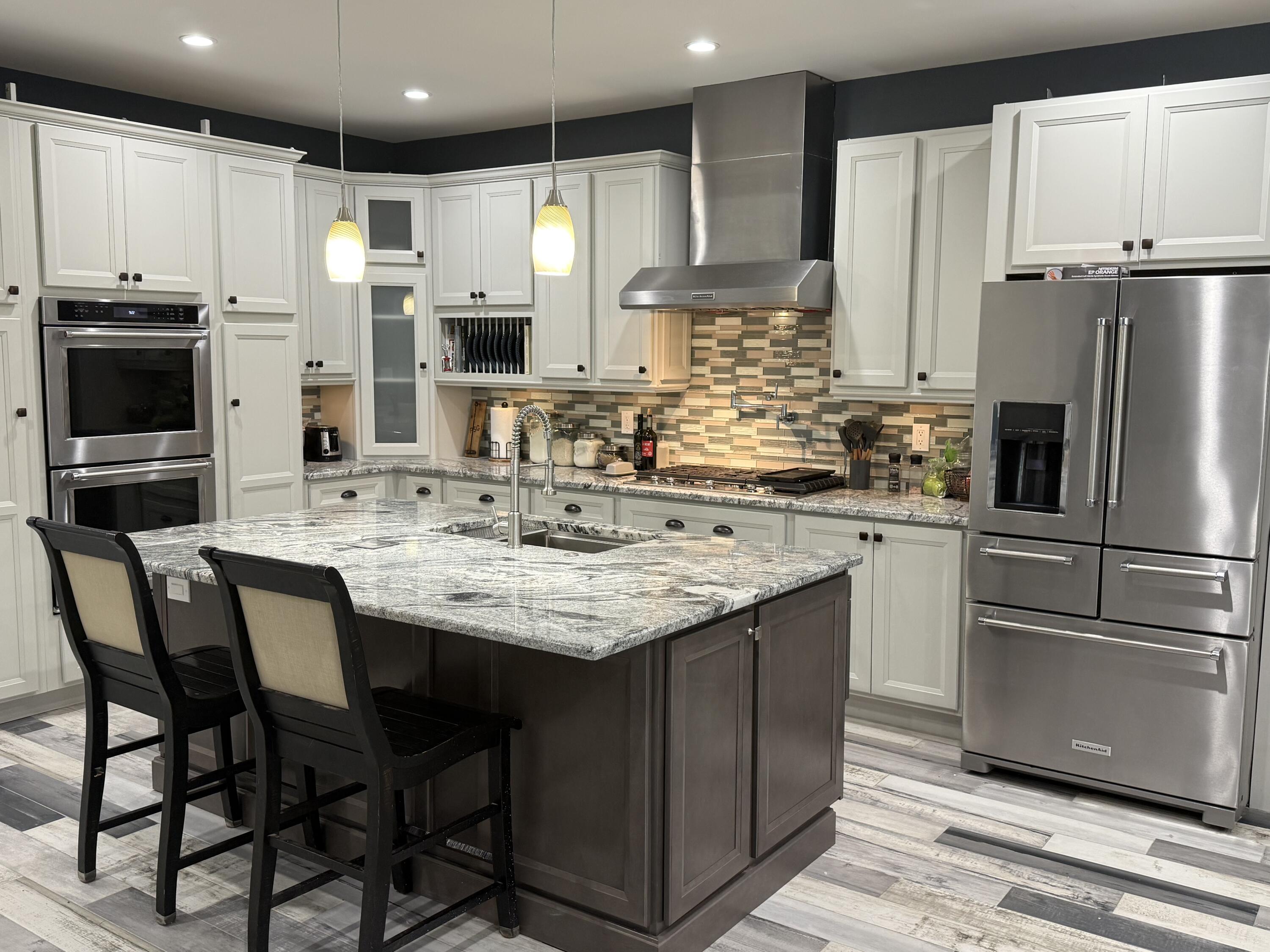 2542 Medinah Lane Benton Harbor MI 49022