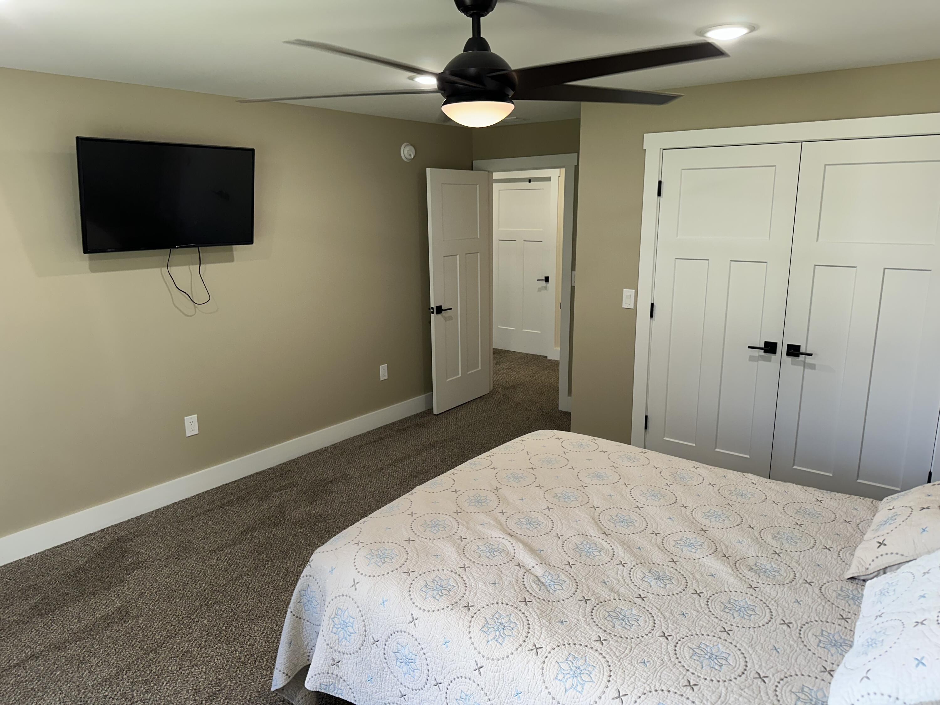2542 Medinah Lane Benton Harbor MI 49022