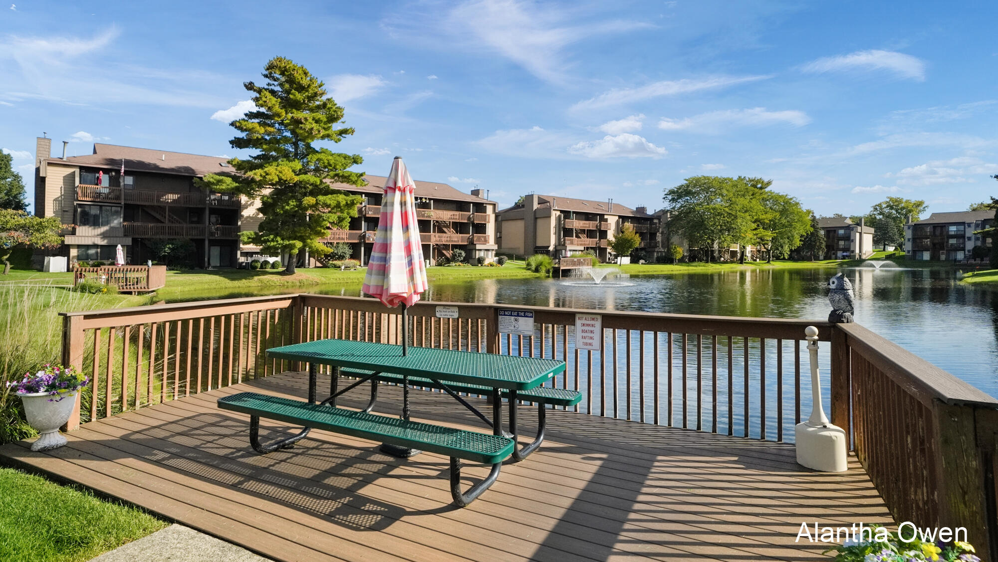 2933 Byron Center Avenue SW Grand Rapids MI 49519