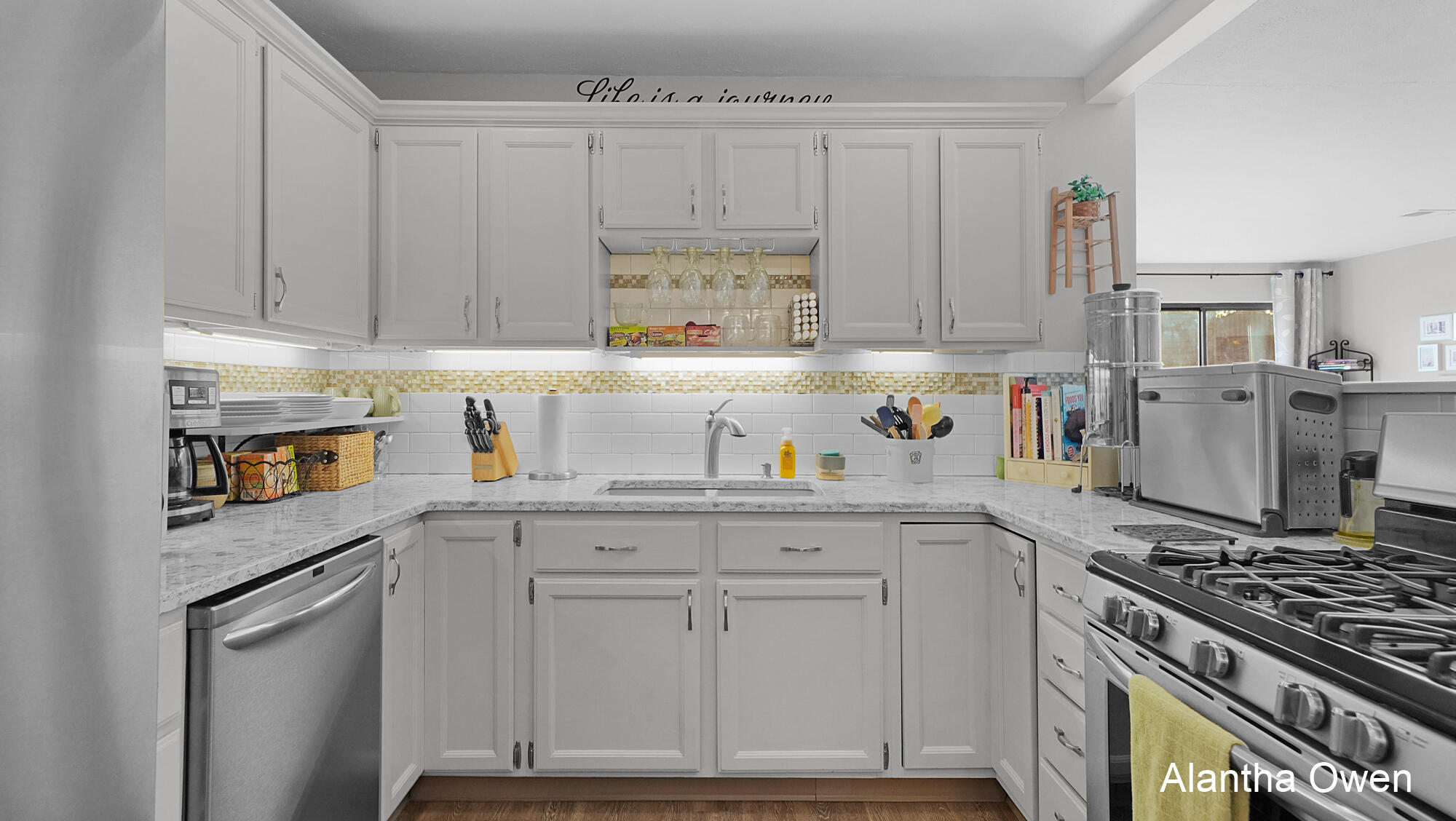 2933 Byron Center Avenue SW Grand Rapids MI 49519