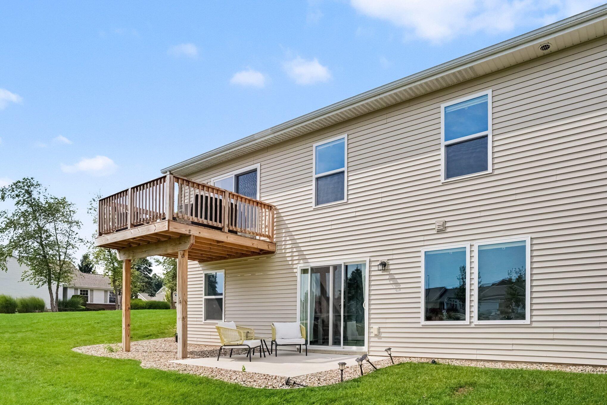1418 N Village Circle Kalamazoo MI 49009