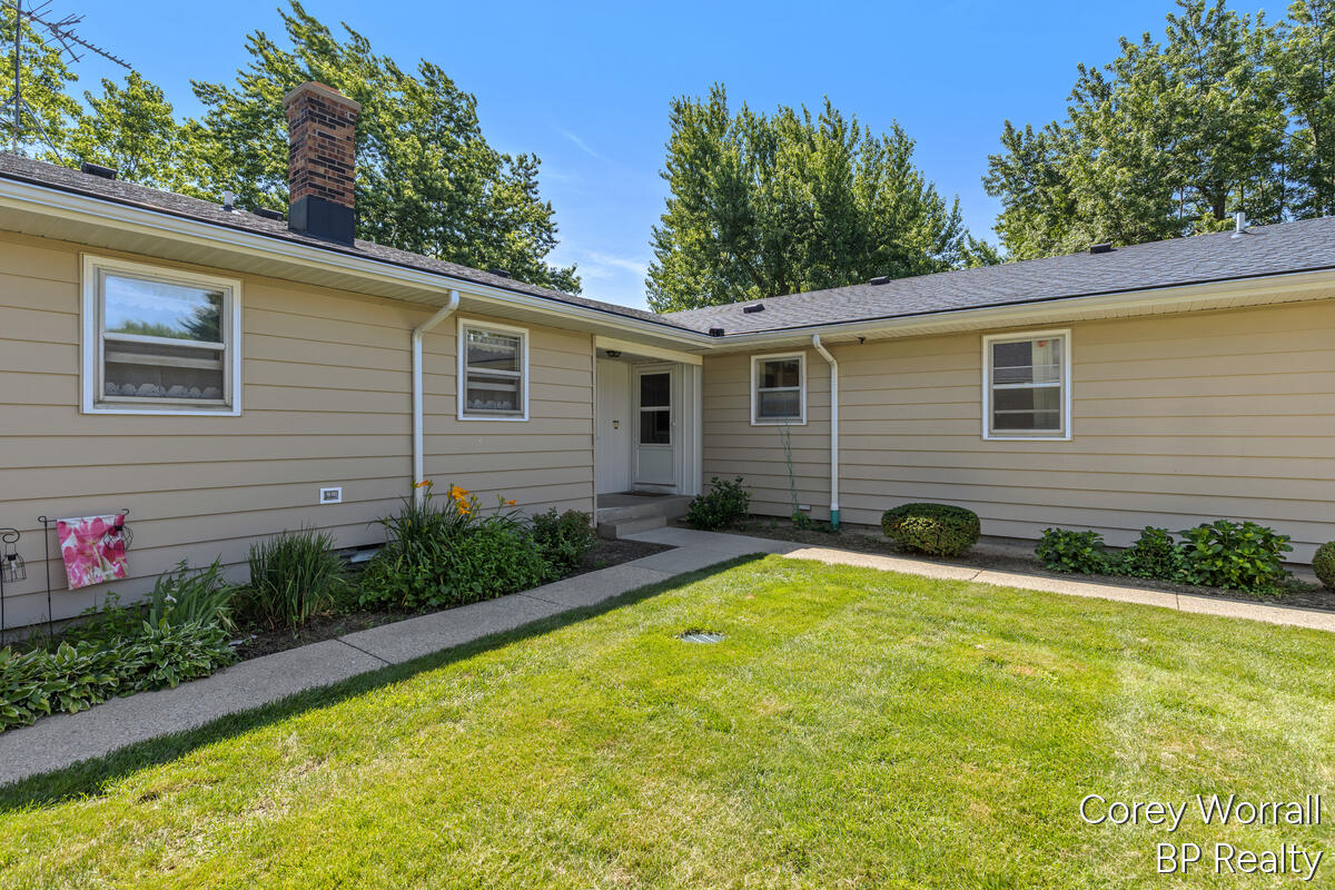 686 Andover Street SE Grand Rapids MI 49548