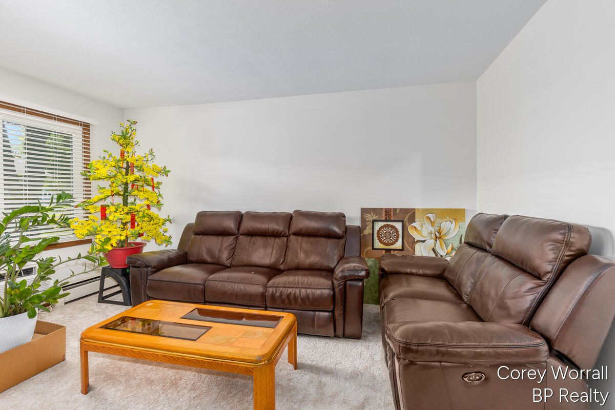 686 Andover Street SE Grand Rapids MI 49548