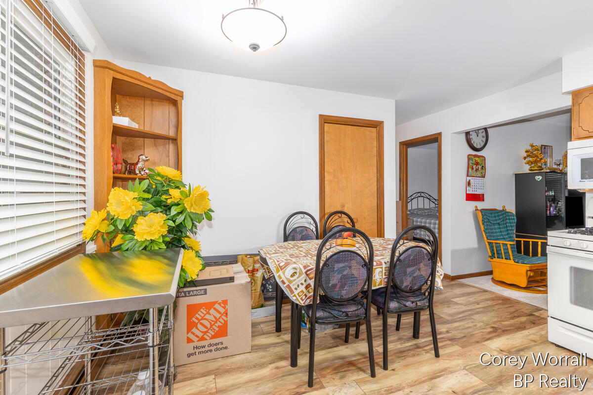 686 Andover Street SE Grand Rapids MI 49548