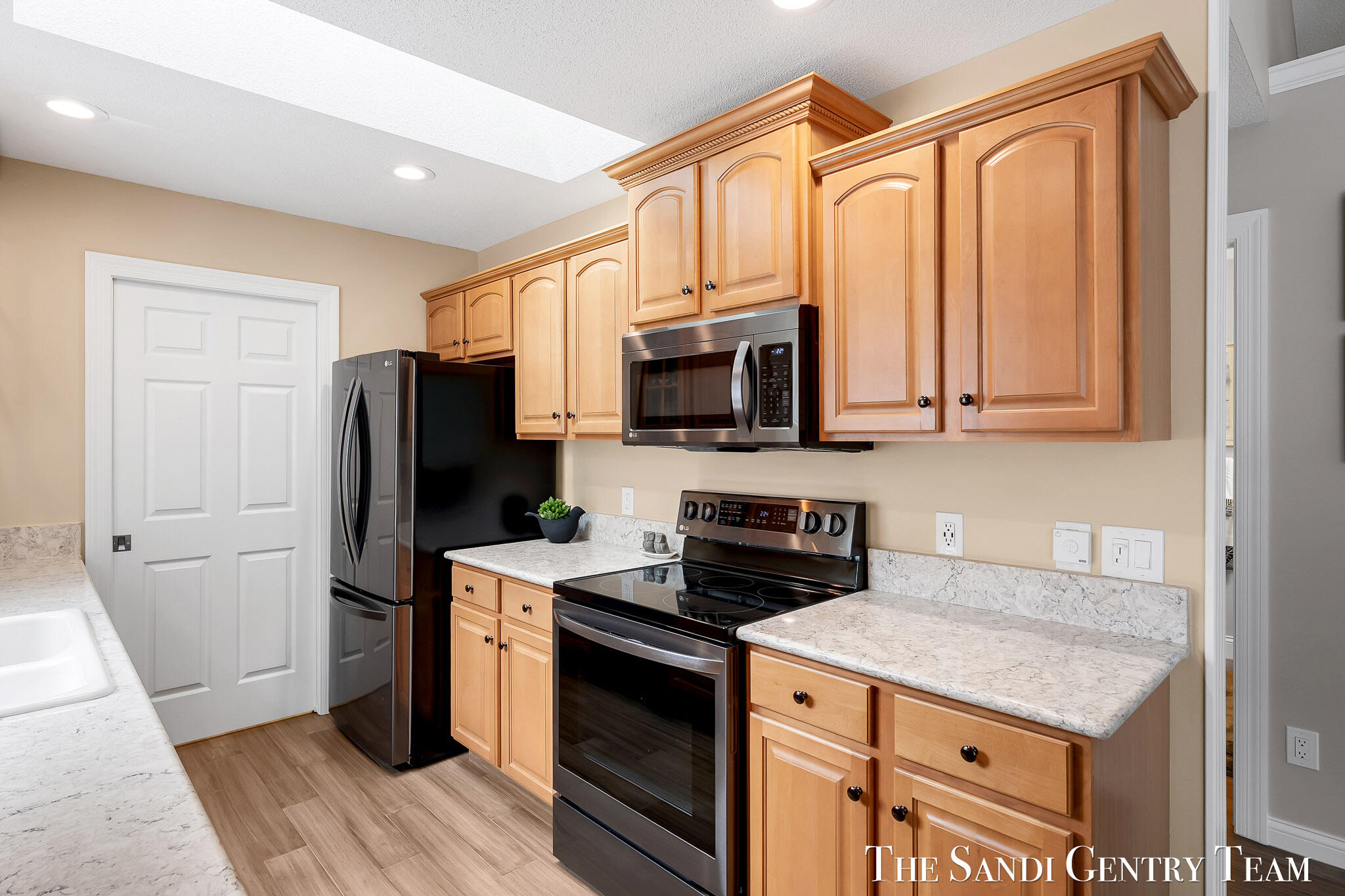 931 Bluff Creek Drive Grand Haven MI 49417