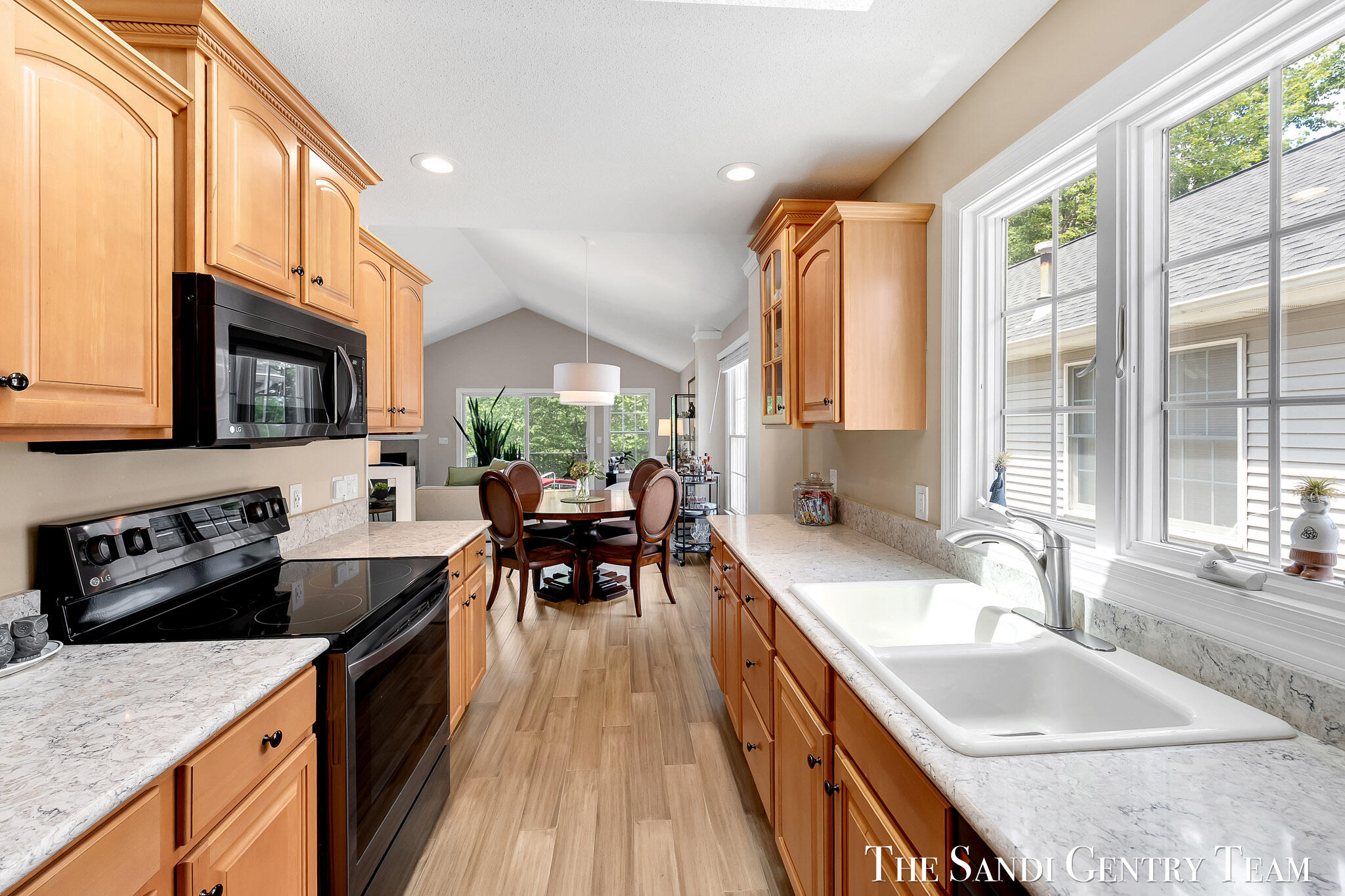 931 Bluff Creek Drive Grand Haven MI 49417