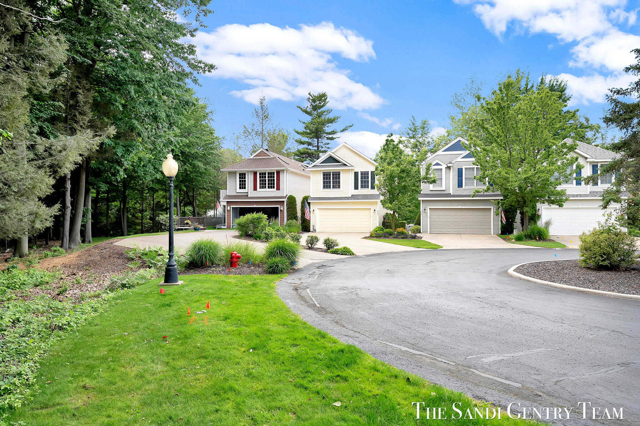 931 Bluff Creek Drive Grand Haven MI 49417