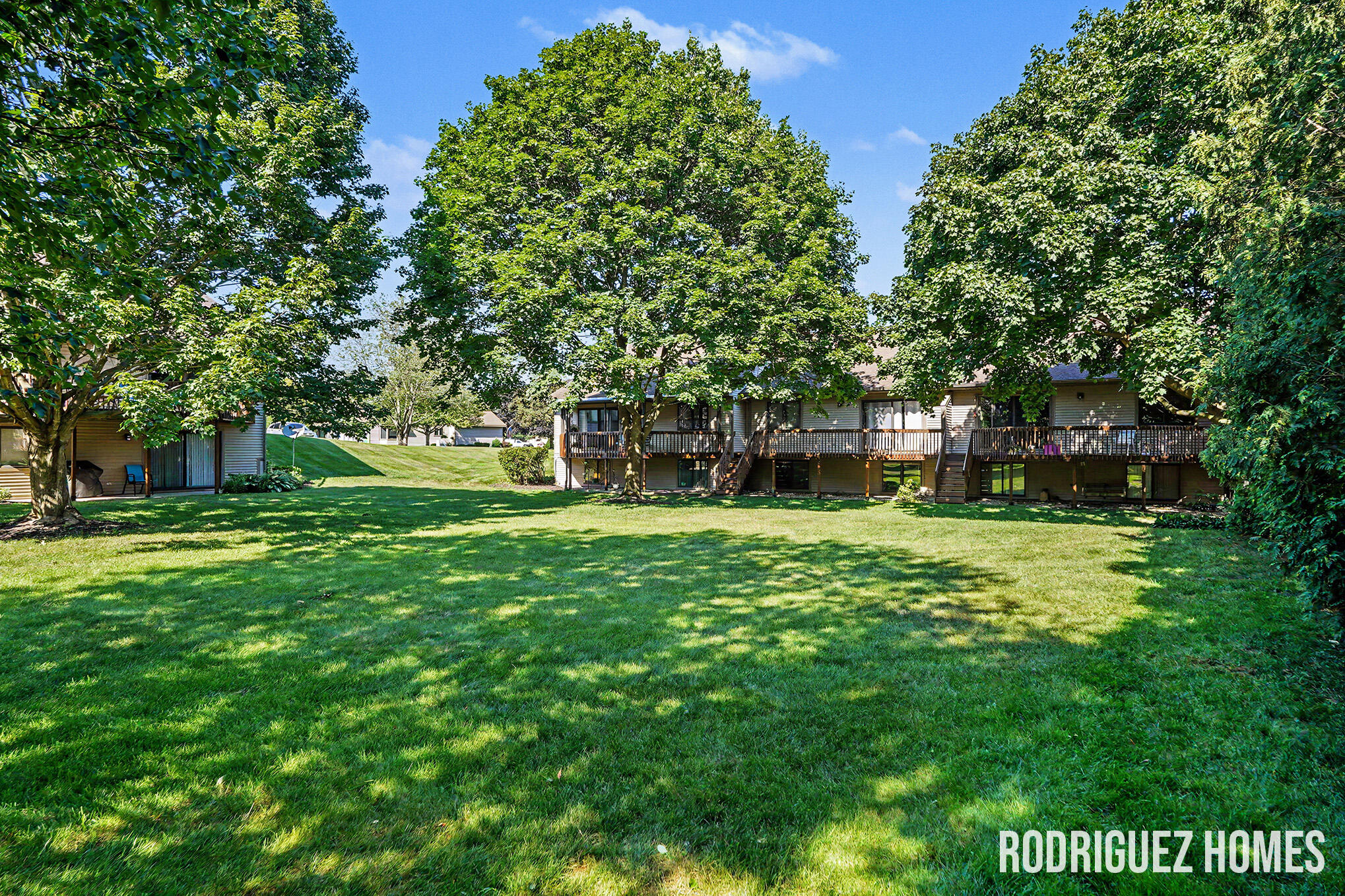 1731 Lakeview Drive Zeeland MI 49464