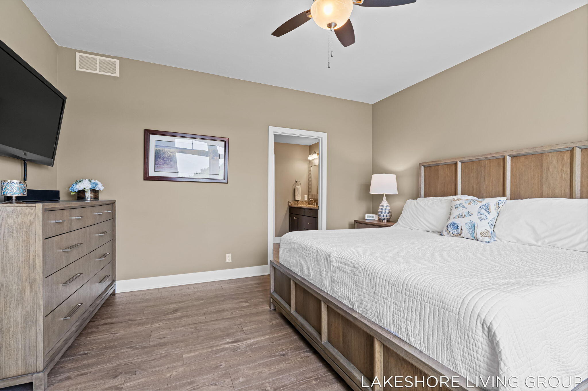 11565 S Lake Drive Holland MI 49424