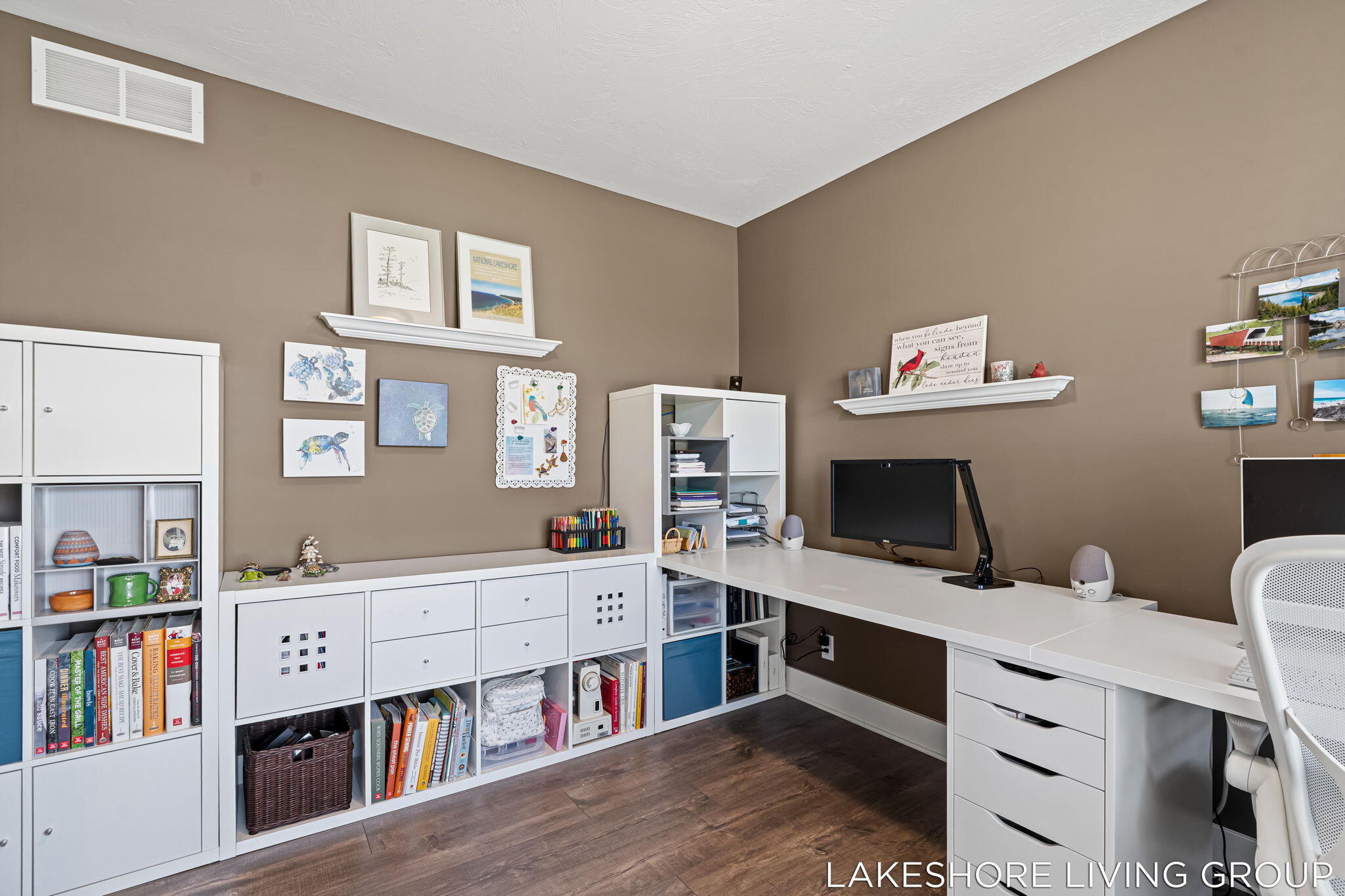 11565 S Lake Drive Holland MI 49424