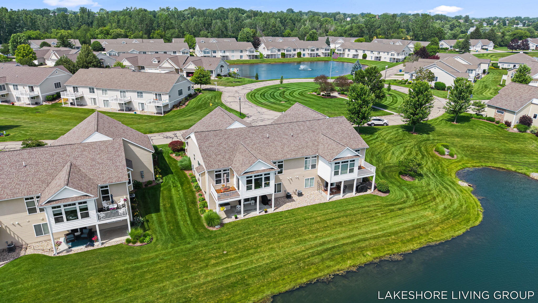 11565 S Lake Drive Holland MI 49424