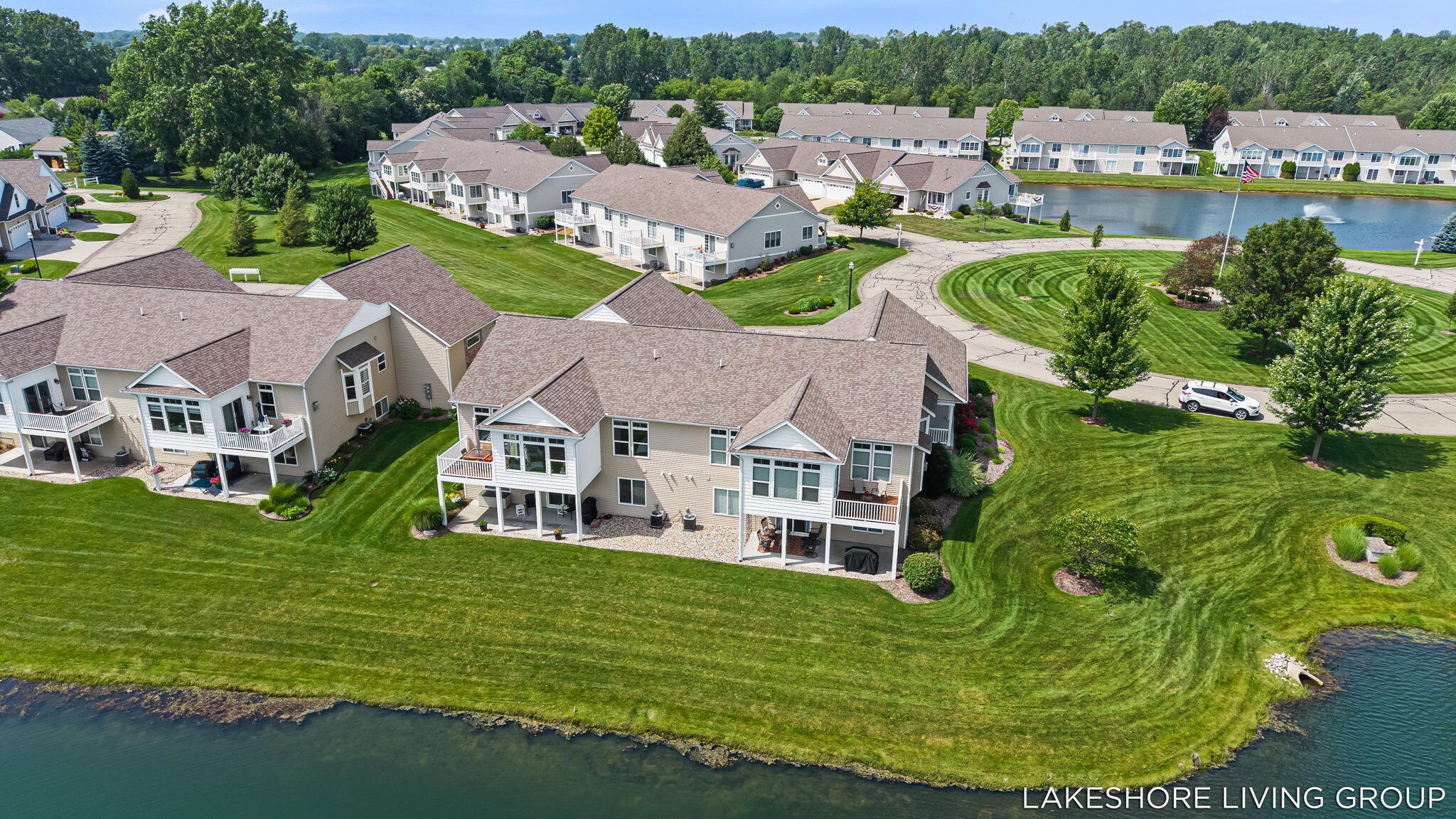 11565 S Lake Drive Holland MI 49424