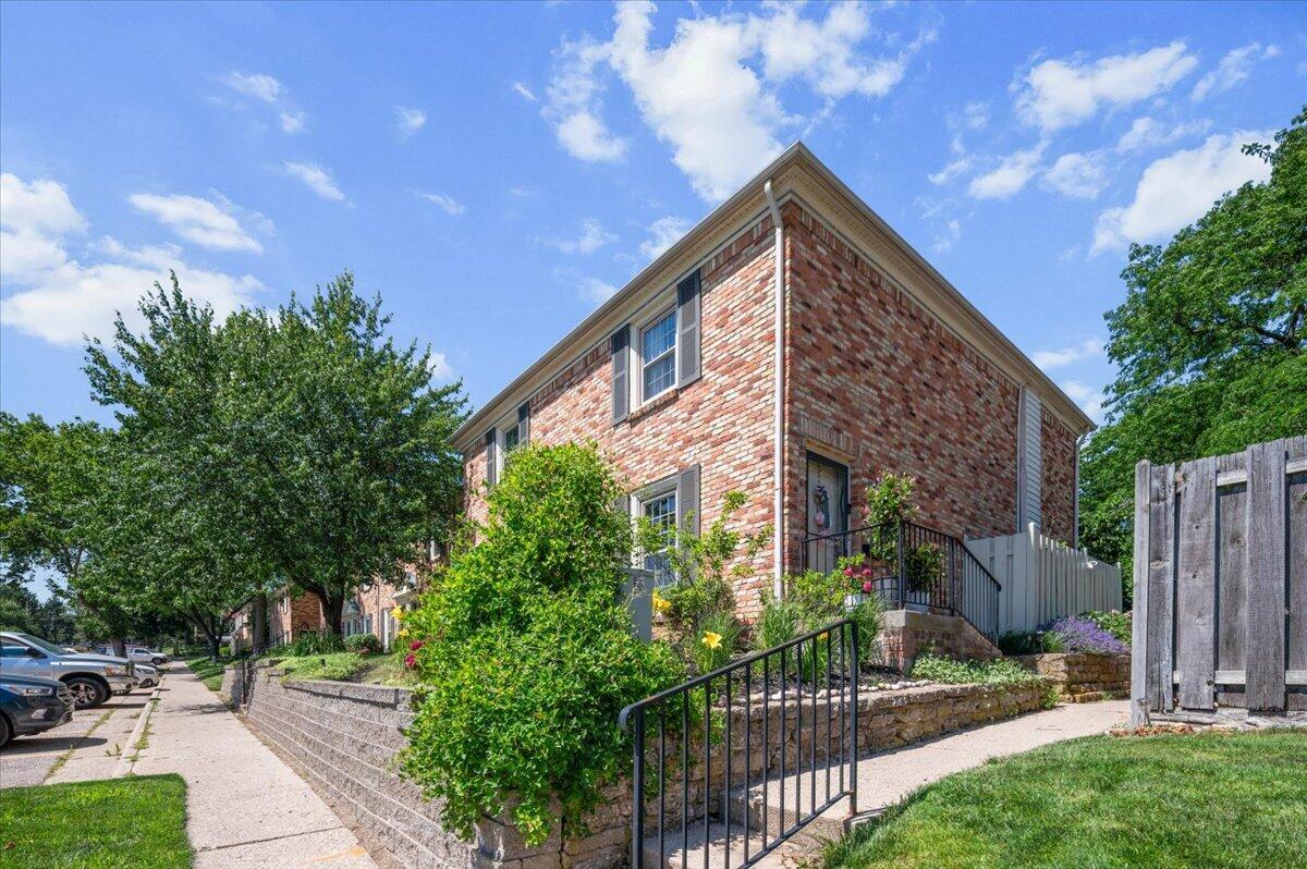 2470 Village Drive SE Grand Rapids MI 49506