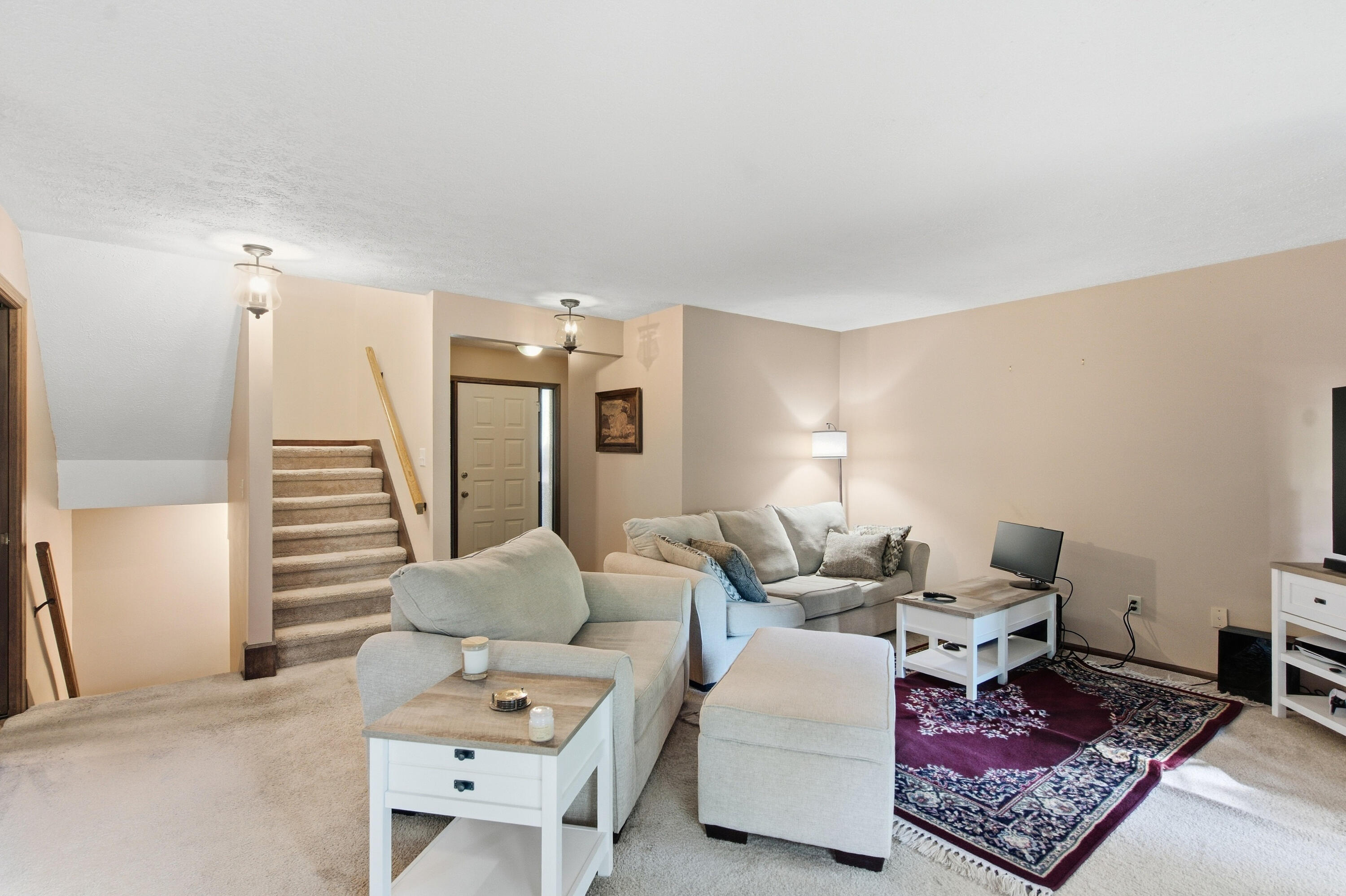 131 Pine Cove Circle Kalamazoo MI 49006