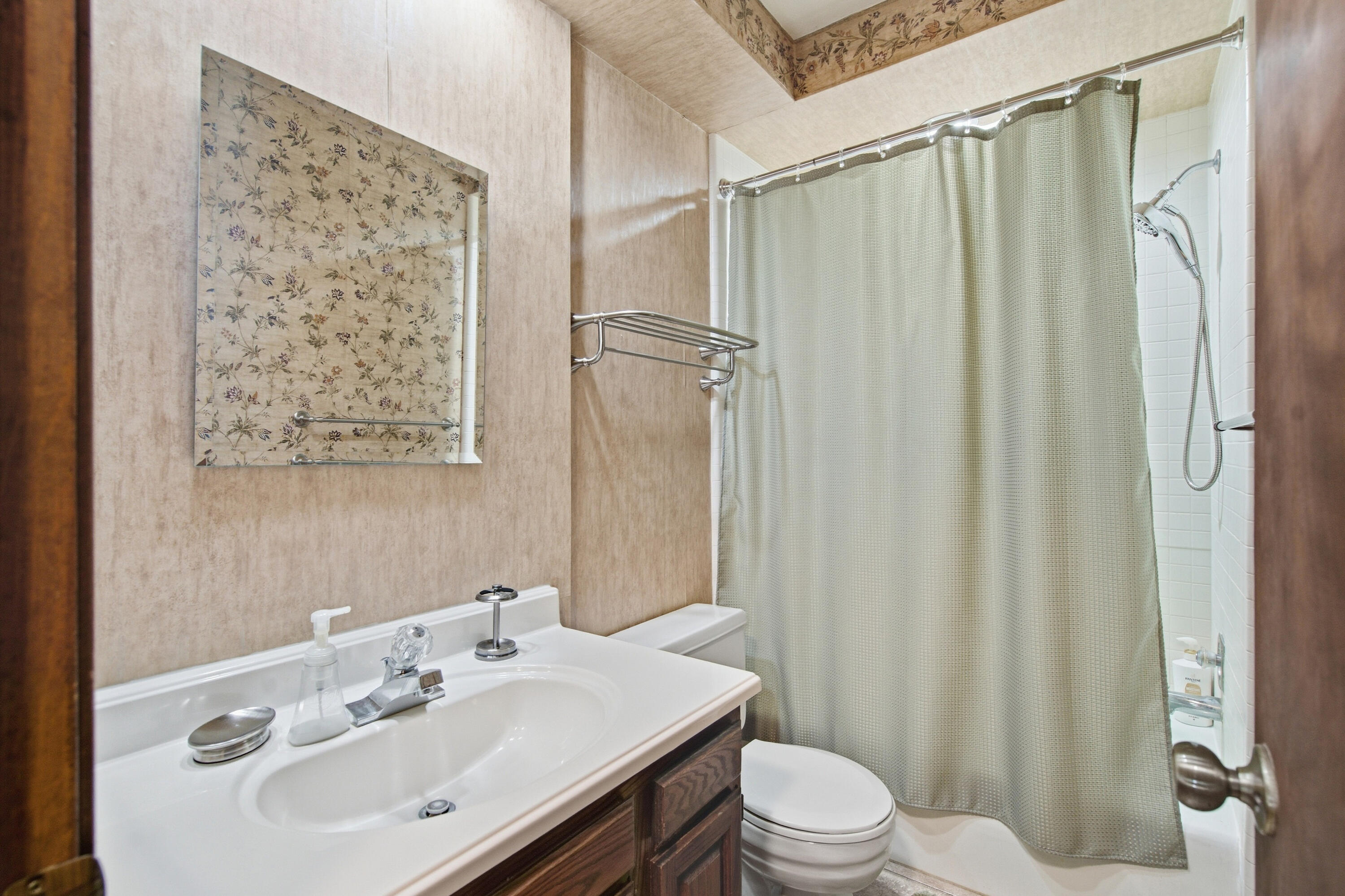 131 Pine Cove Circle Kalamazoo MI 49006