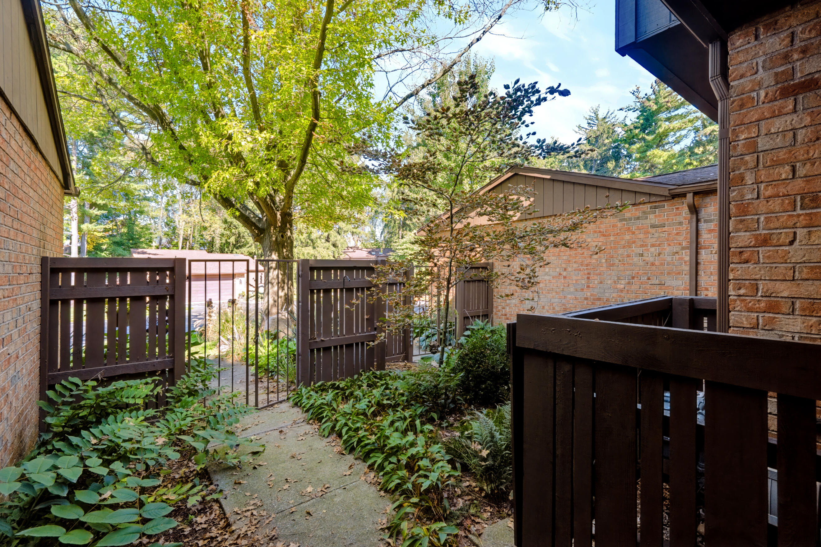 131 Pine Cove Circle Kalamazoo MI 49006