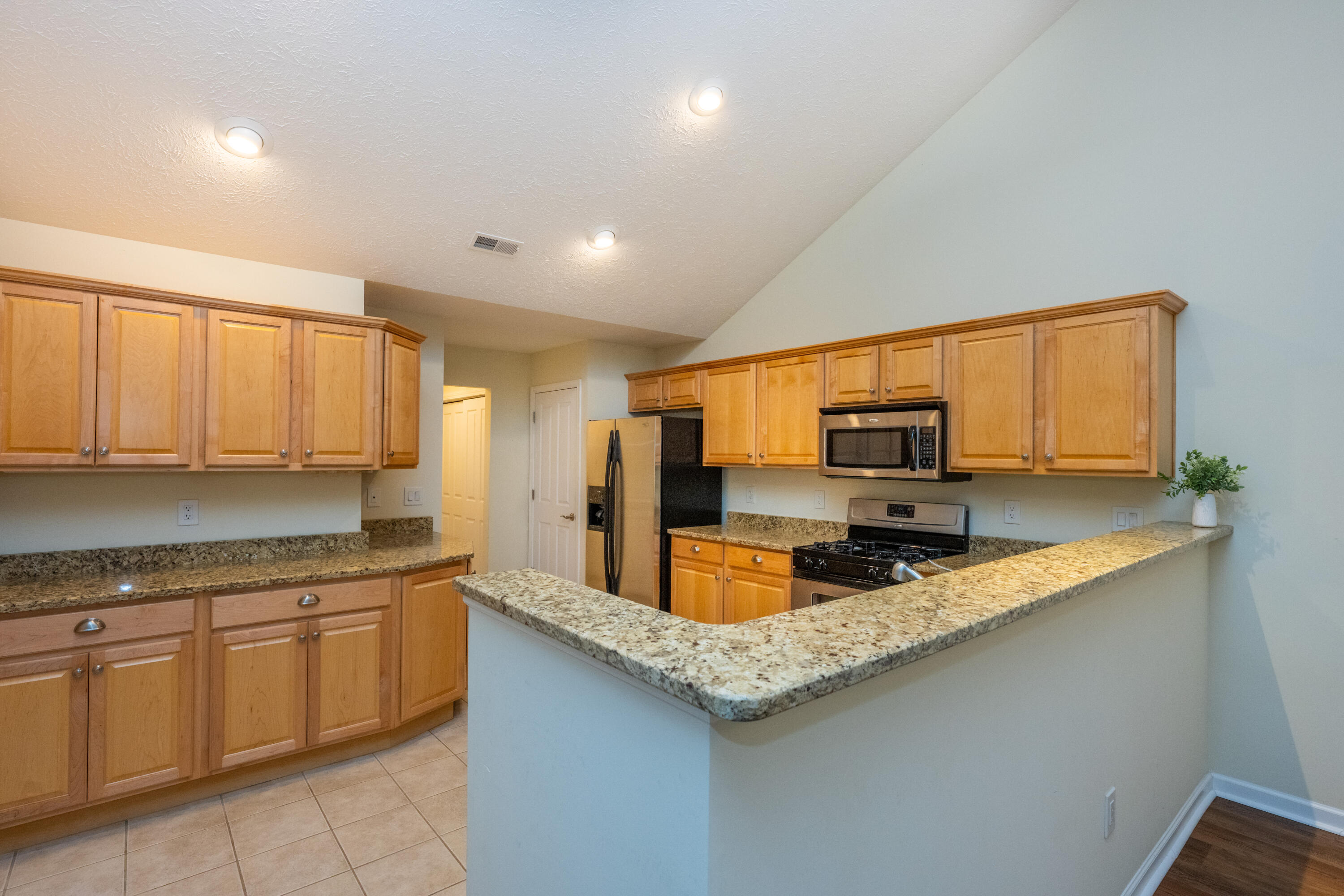 2822 Villa Lane Benton Harbor MI 49022