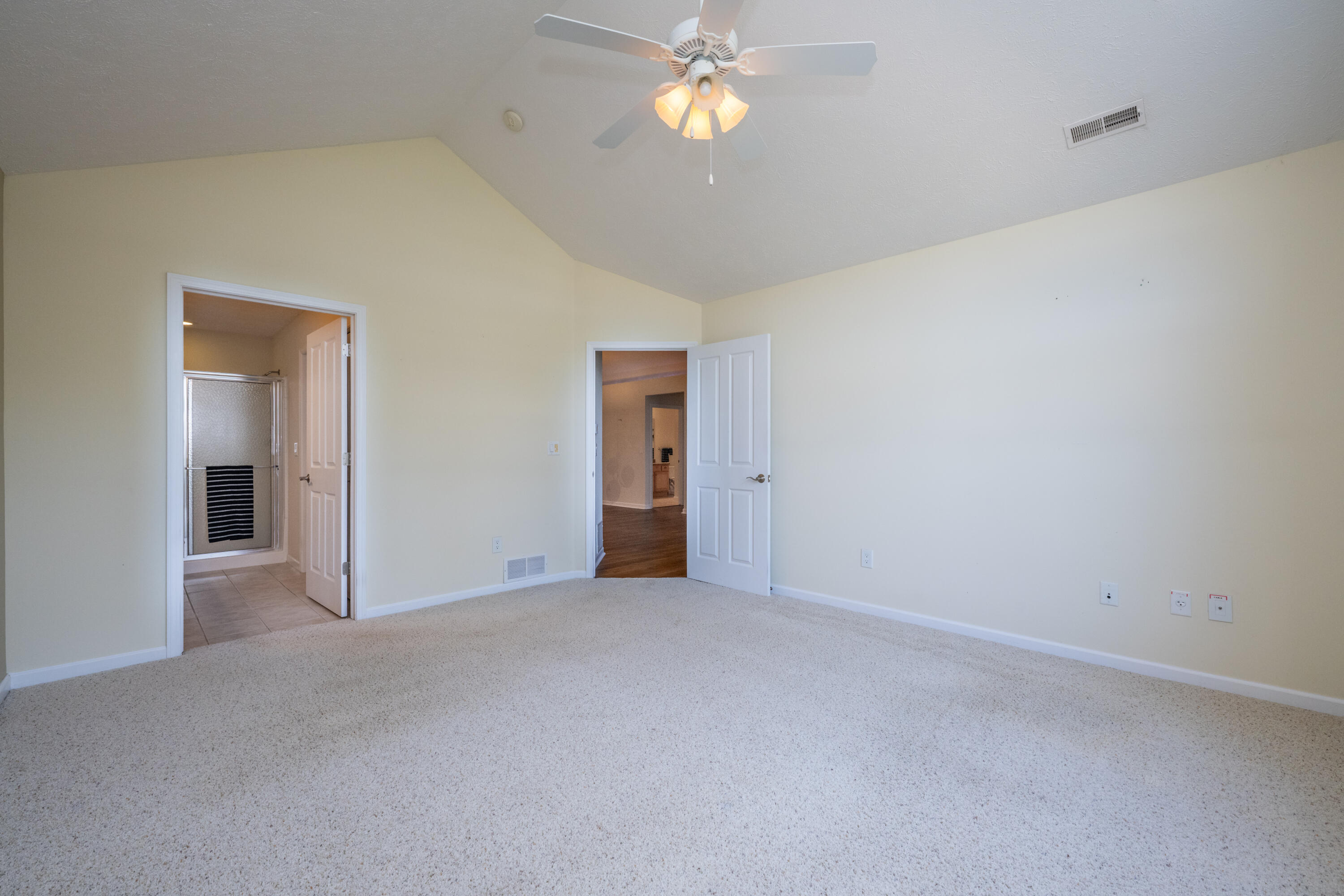 2822 Villa Lane Benton Harbor MI 49022