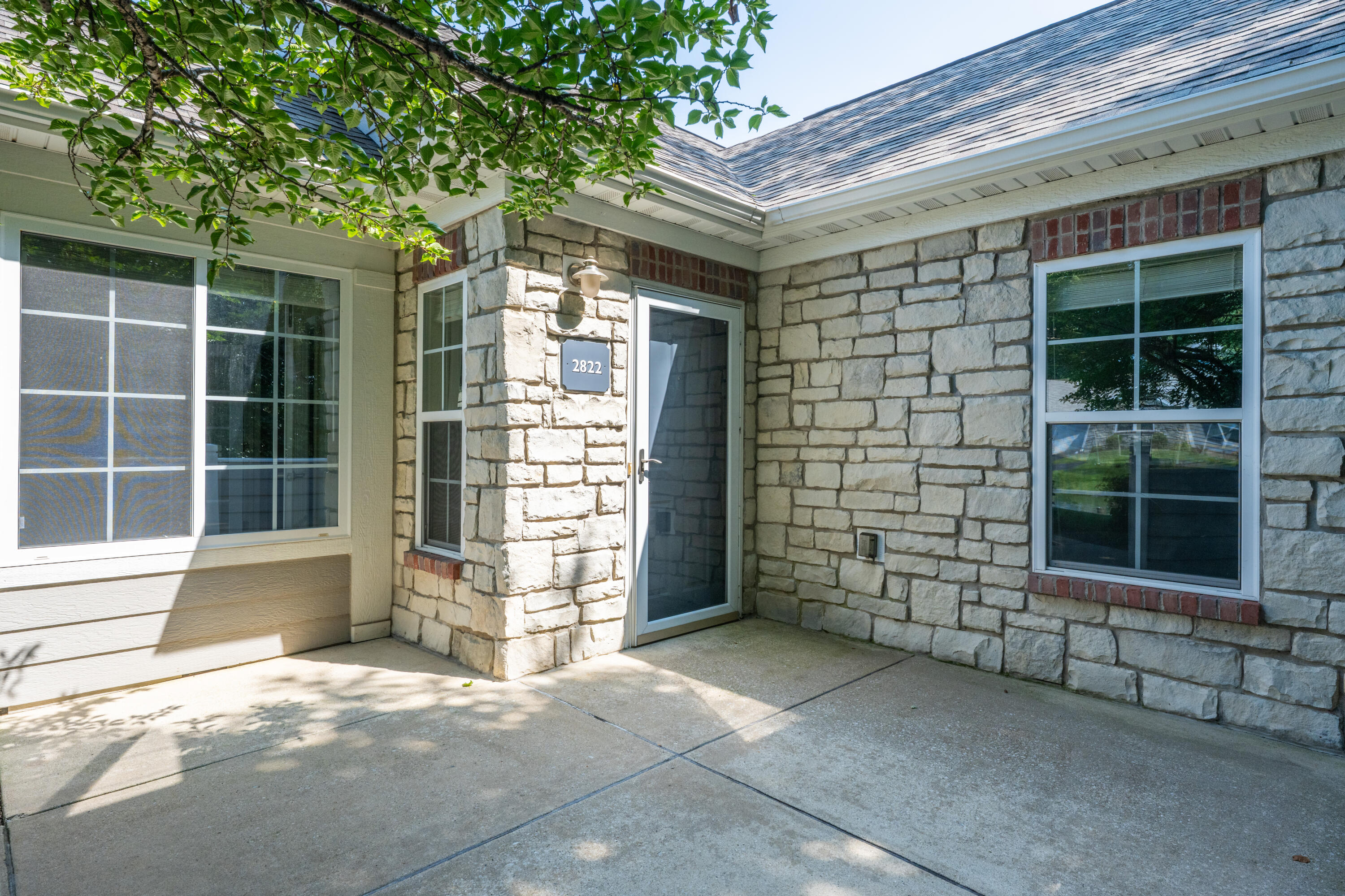 2822 Villa Lane Benton Harbor MI 49022