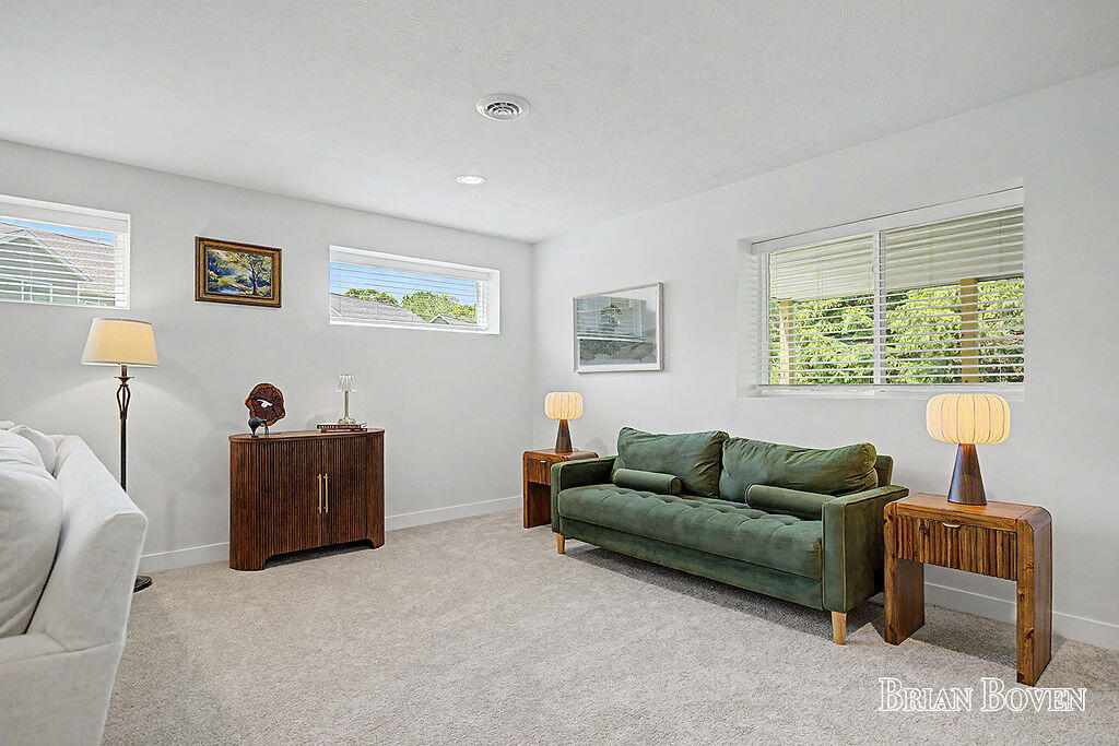 8366 Rose Ridge Drive Rockford MI 49341