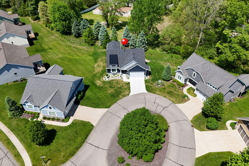 8366 Rose Ridge Drive Rockford MI 49341