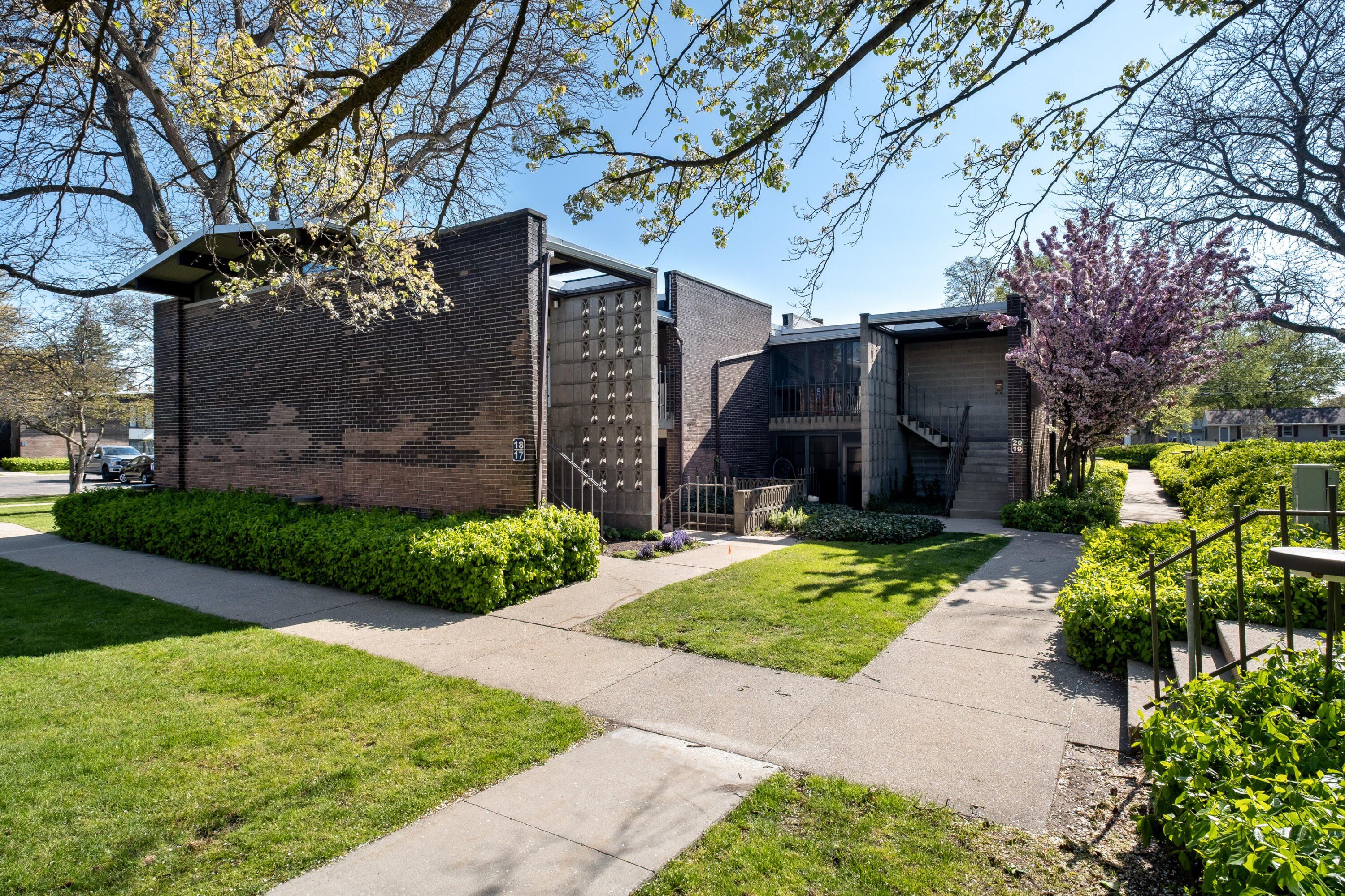 805 S Despelder Street Grand Haven MI 49417