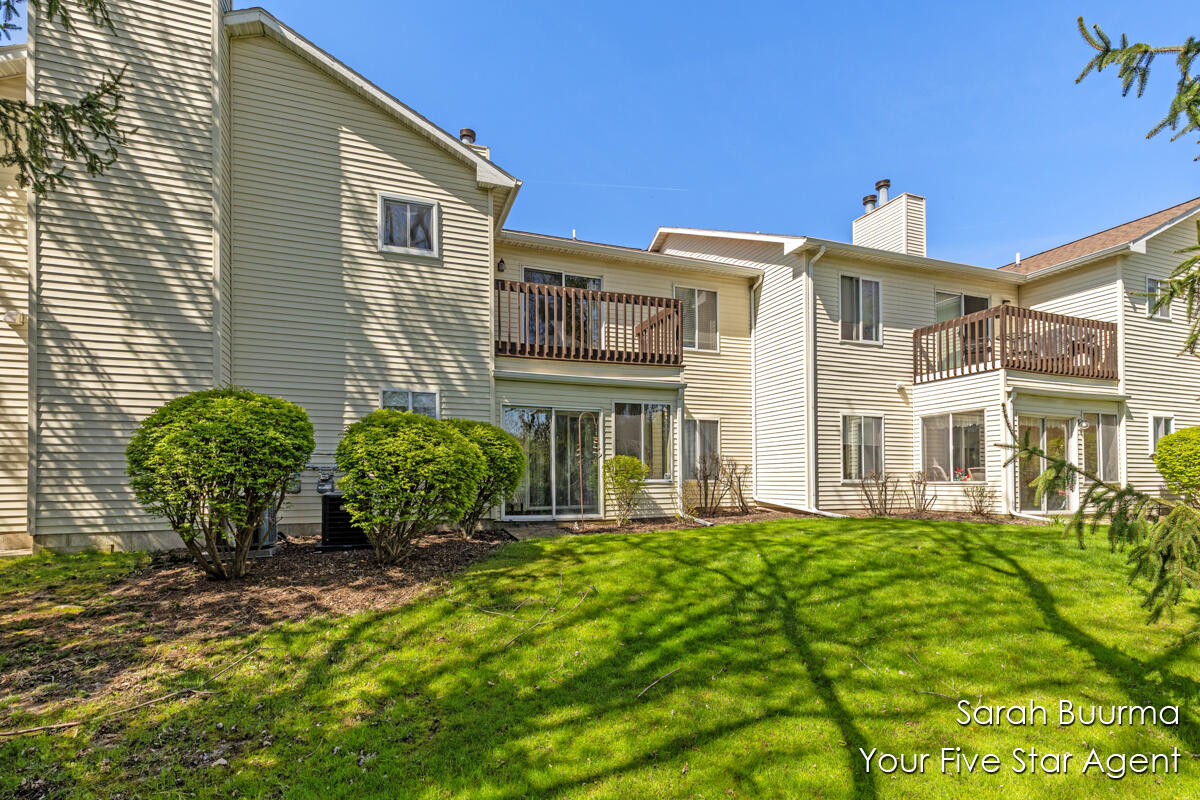 3142 Windcrest Court NE Grand Rapids MI 49525
