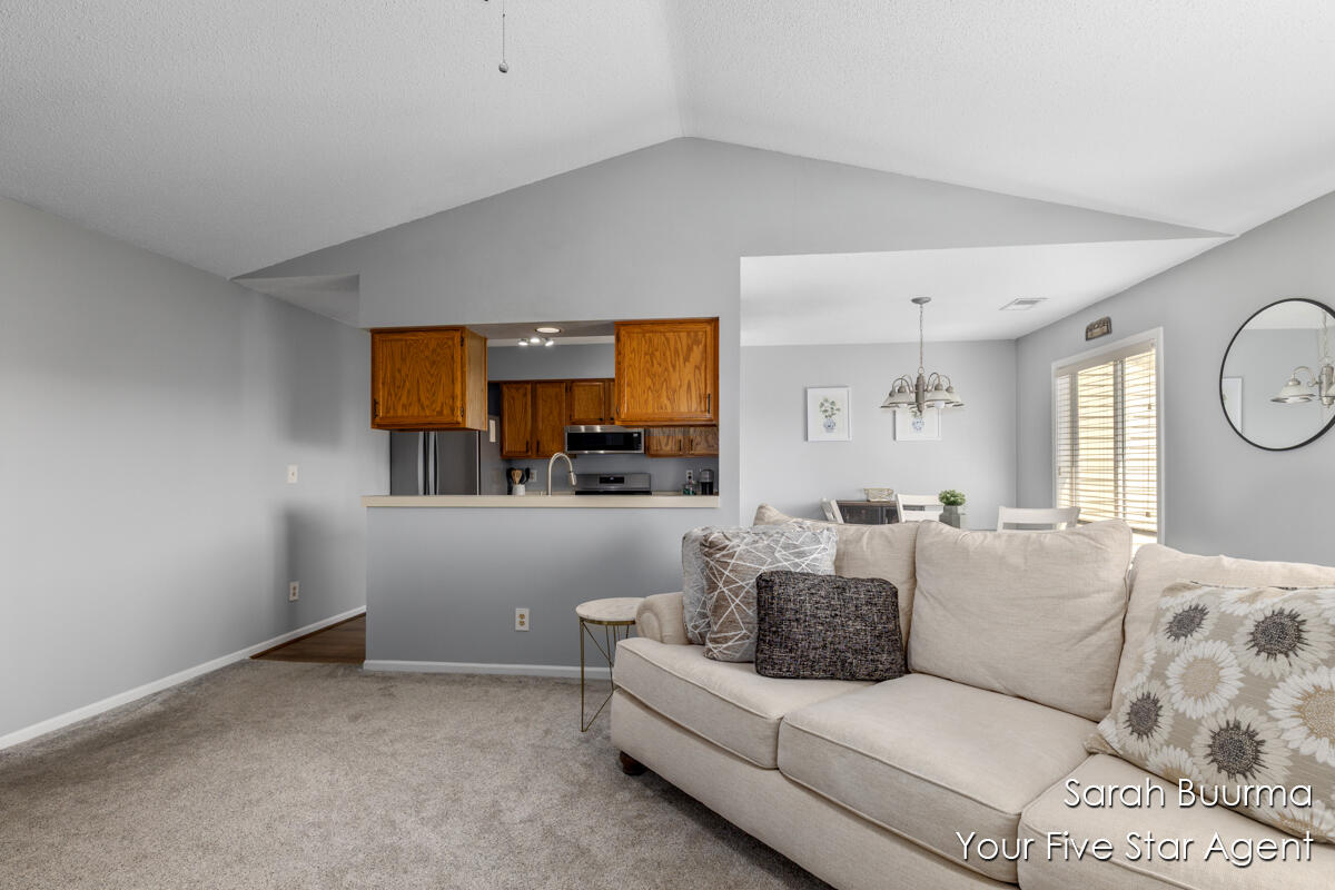 3142 Windcrest Court NE Grand Rapids MI 49525