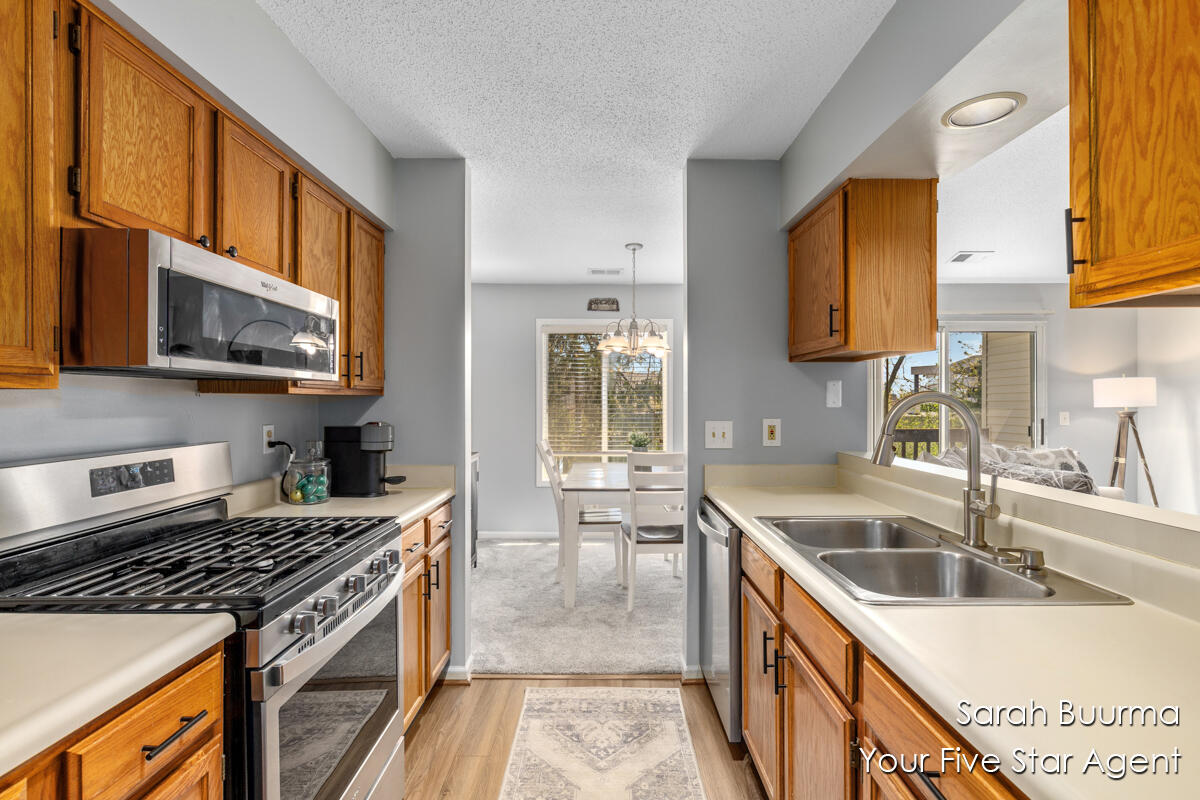 3142 Windcrest Court NE Grand Rapids MI 49525