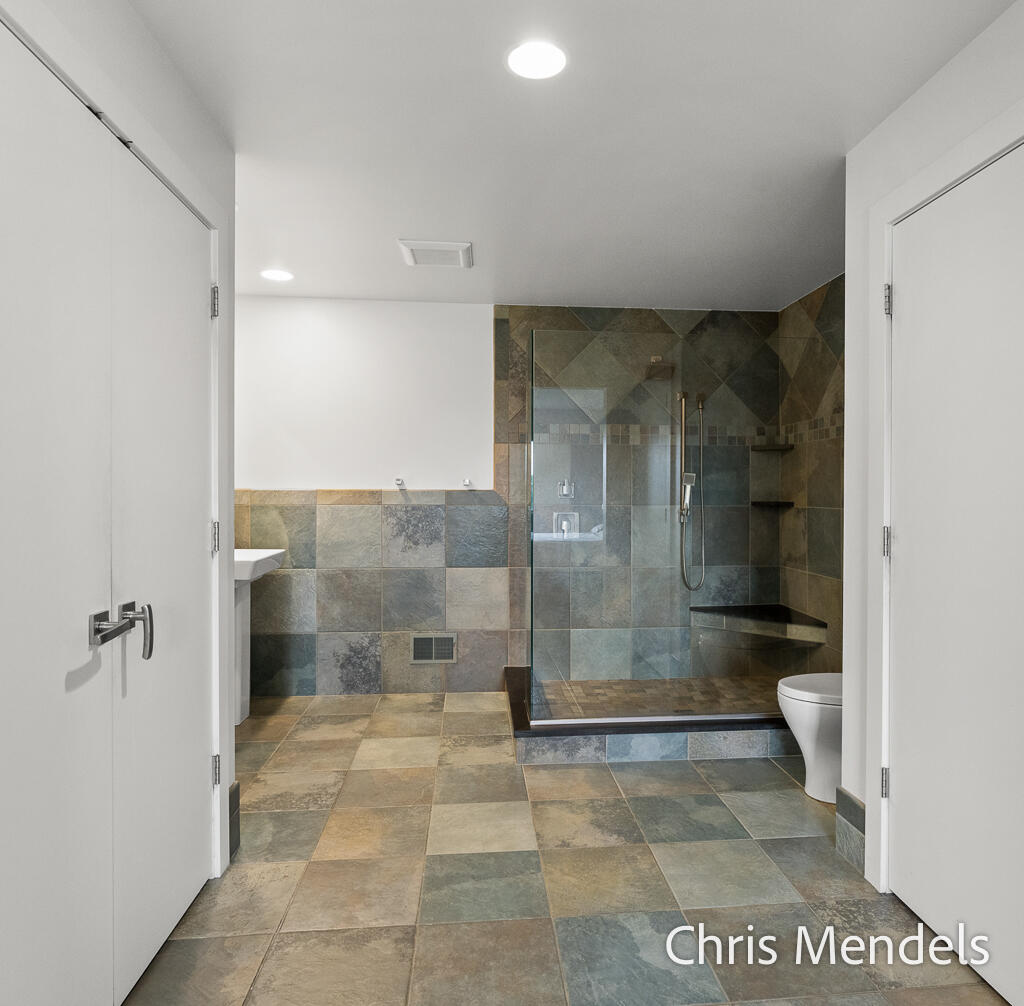 29 Sherman Avenue Grand Haven MI 49417
