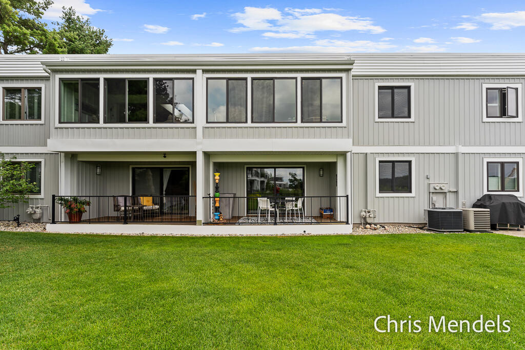 29 Sherman Avenue Grand Haven MI 49417