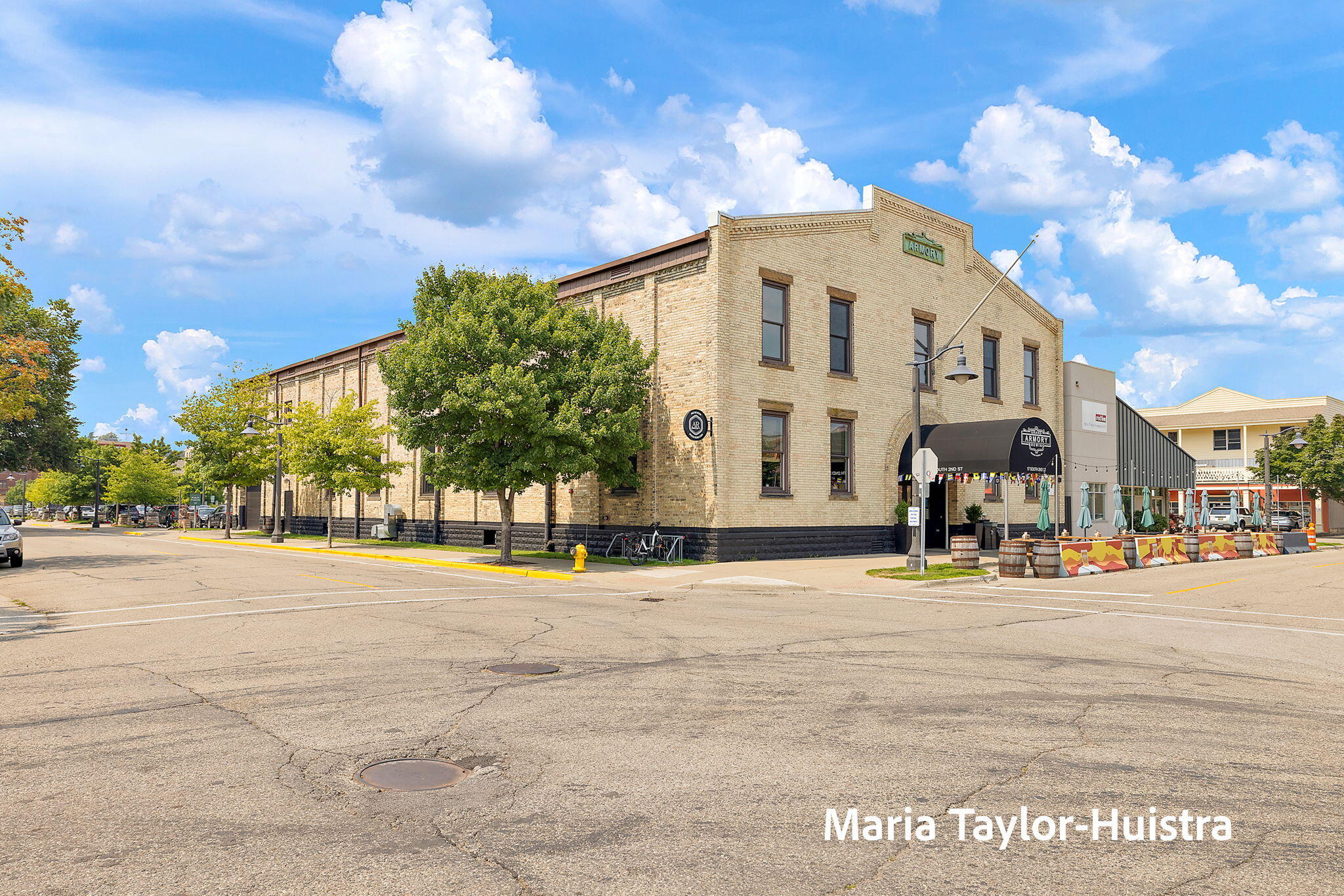 17 S 2nd Street Grand Haven MI 49417