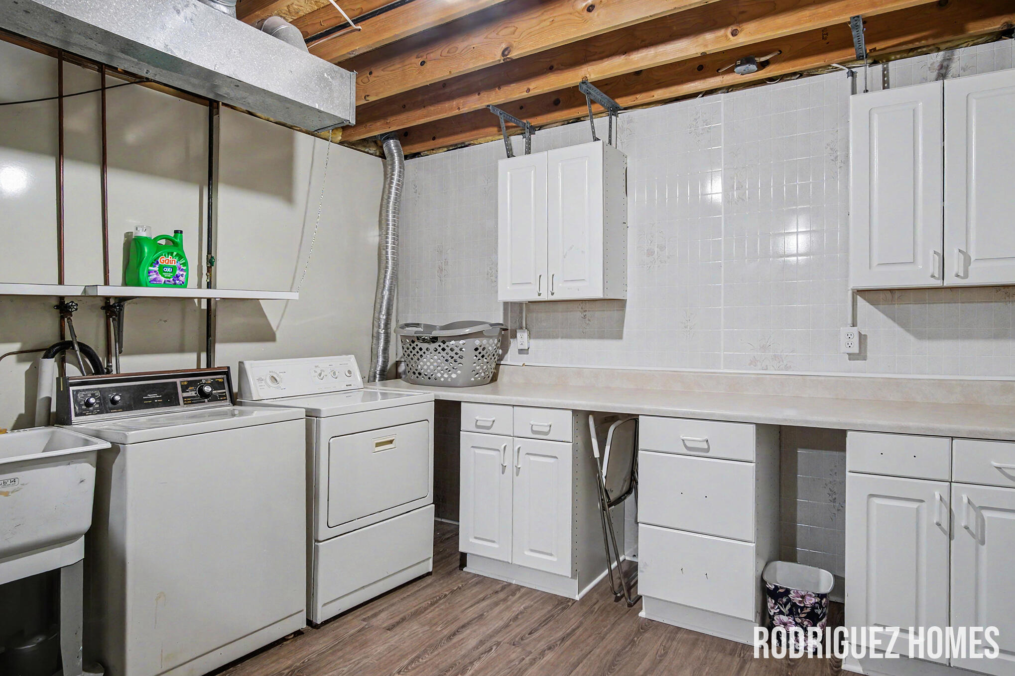 3393 English Hills Drive NW Grand Rapids MI 49544