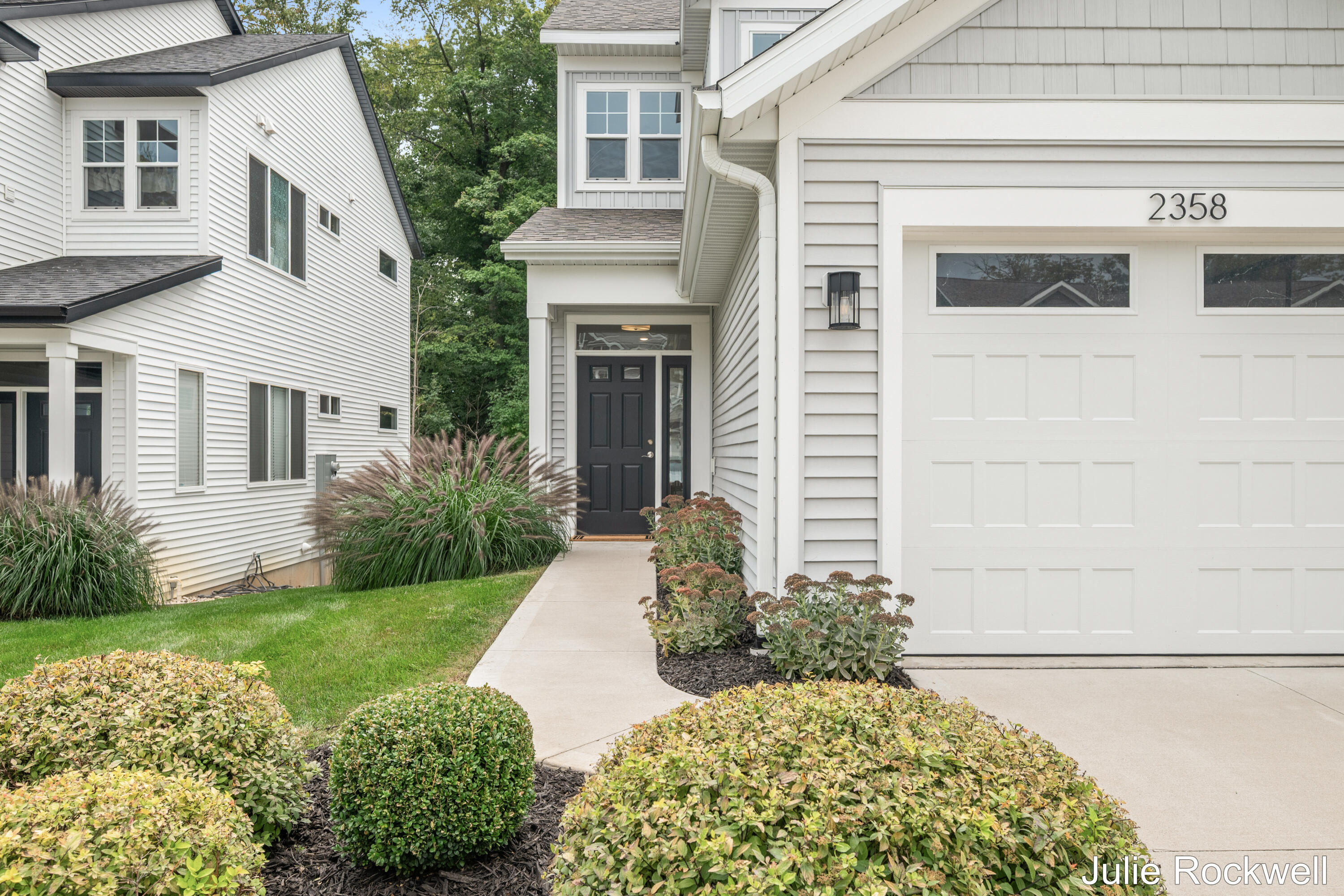 2358 Watertown Way Grand Rapids MI 49505