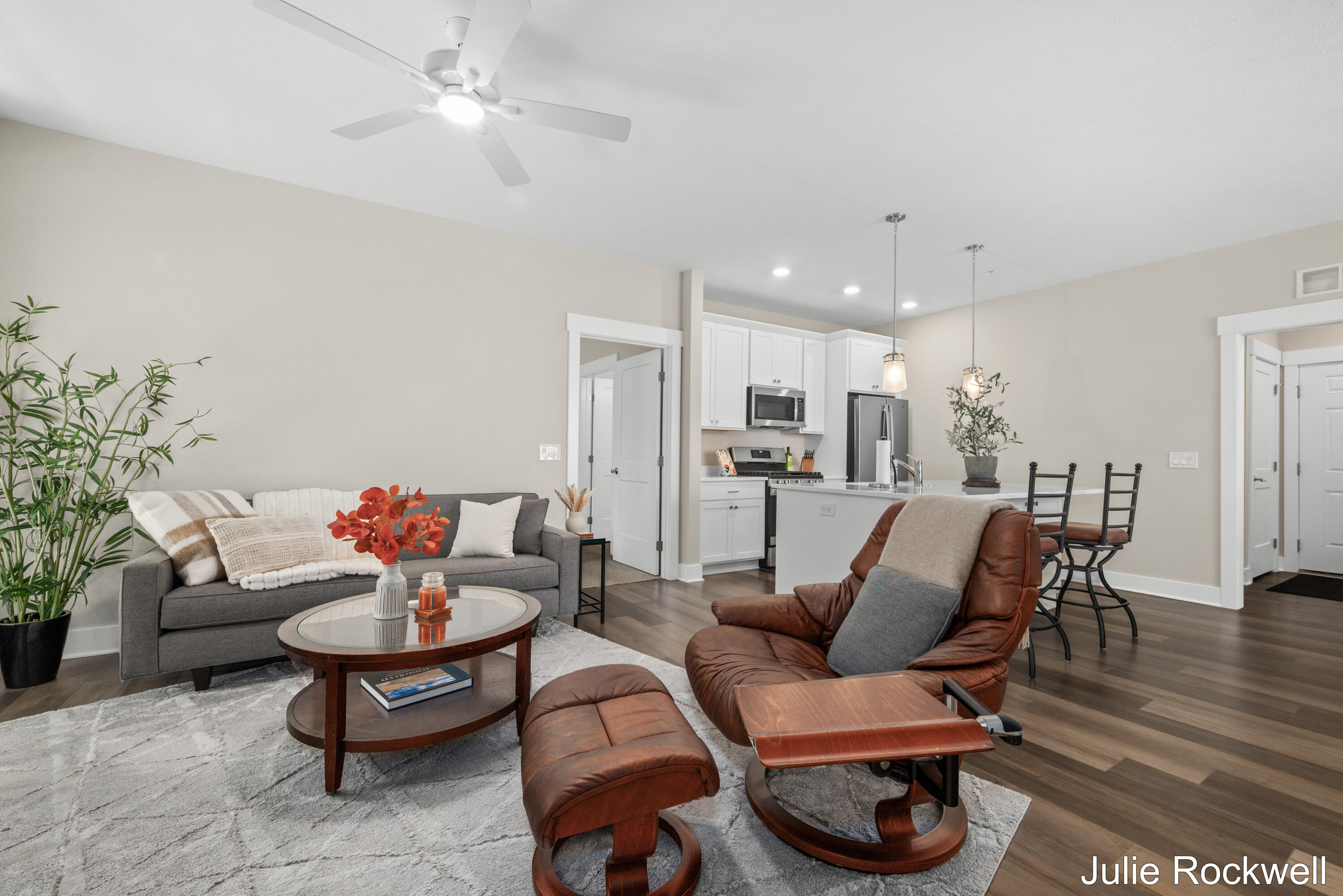 2358 Watertown Way Grand Rapids MI 49505