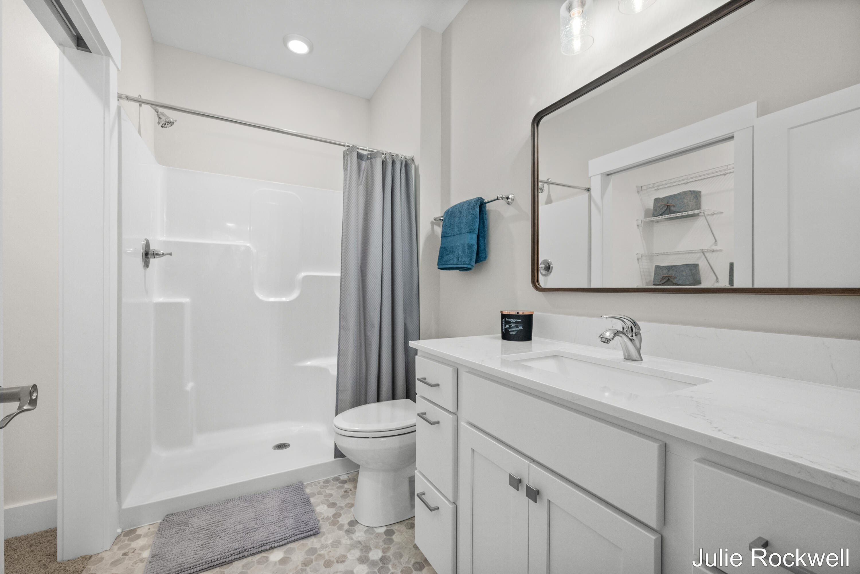 2358 Watertown Way Grand Rapids MI 49505