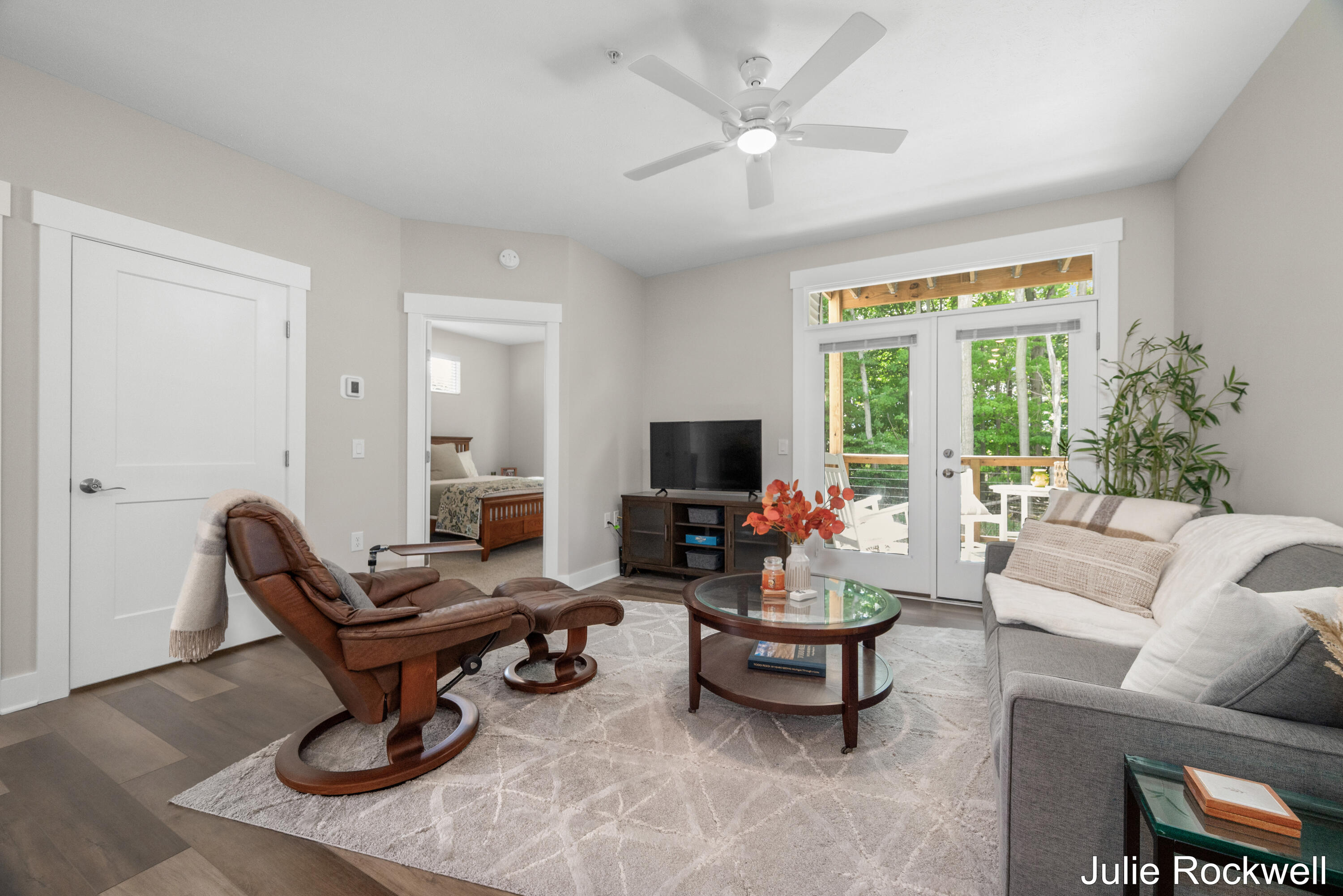2358 Watertown Way Grand Rapids MI 49505