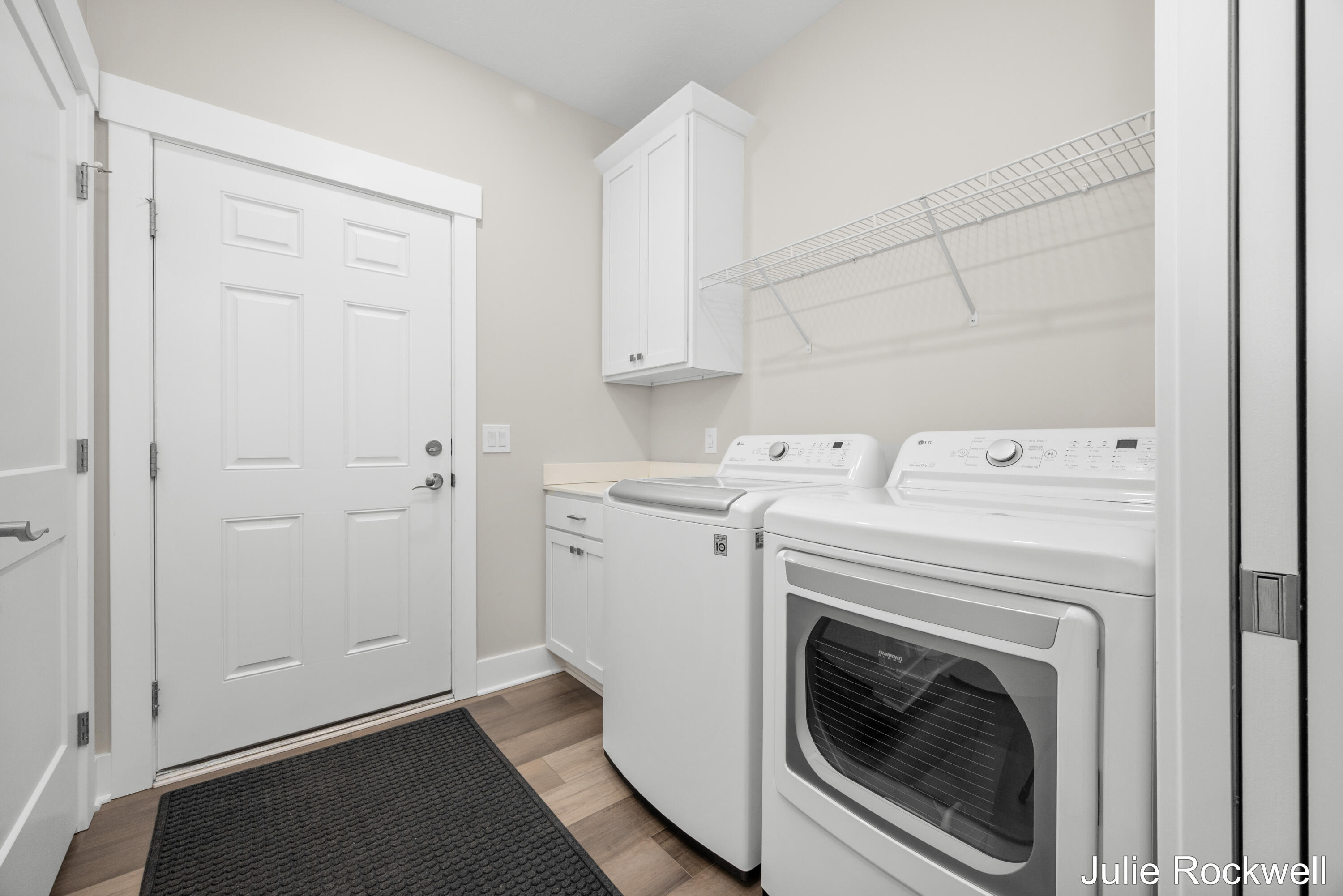 2358 Watertown Way Grand Rapids MI 49505