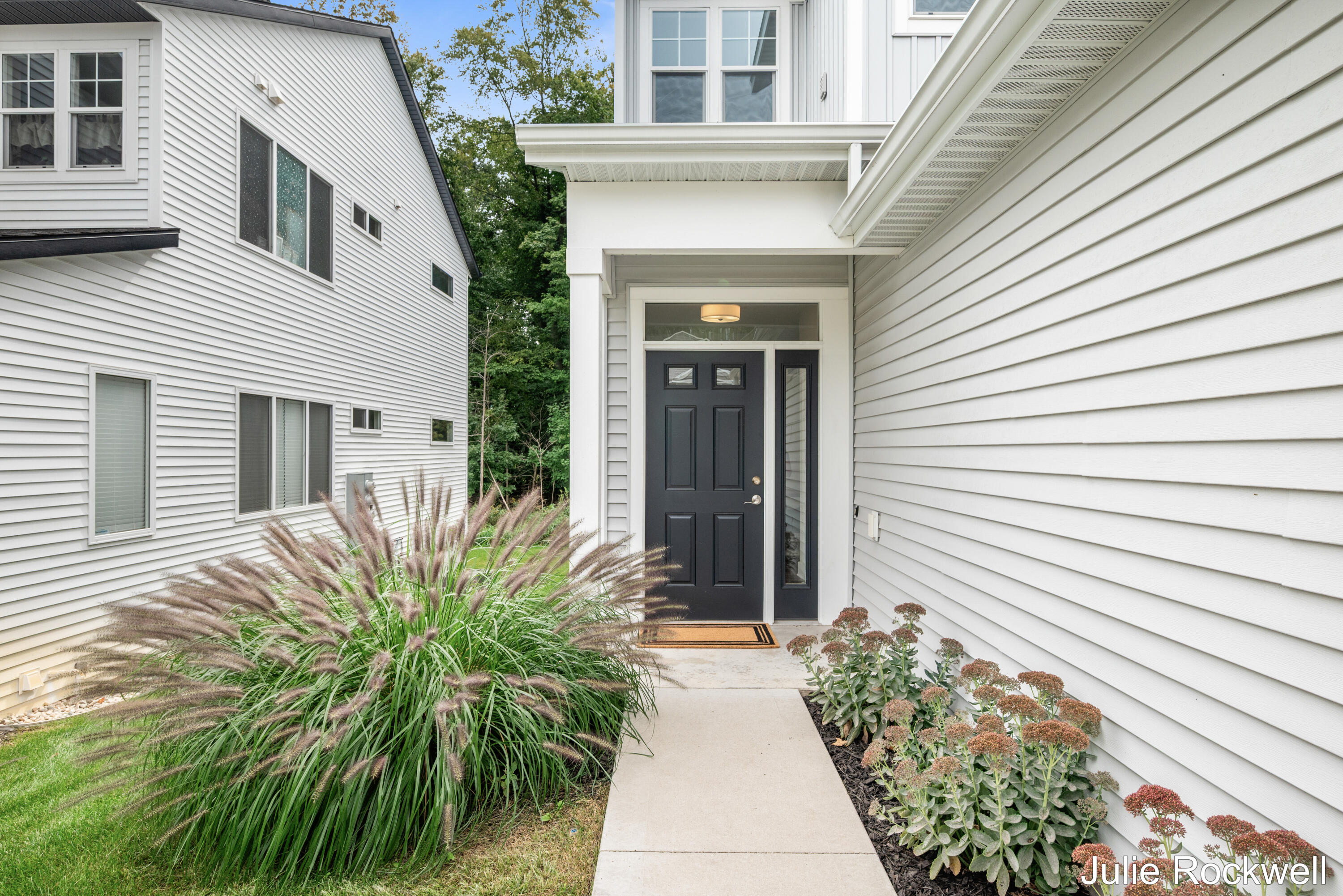 2358 Watertown Way Grand Rapids MI 49505
